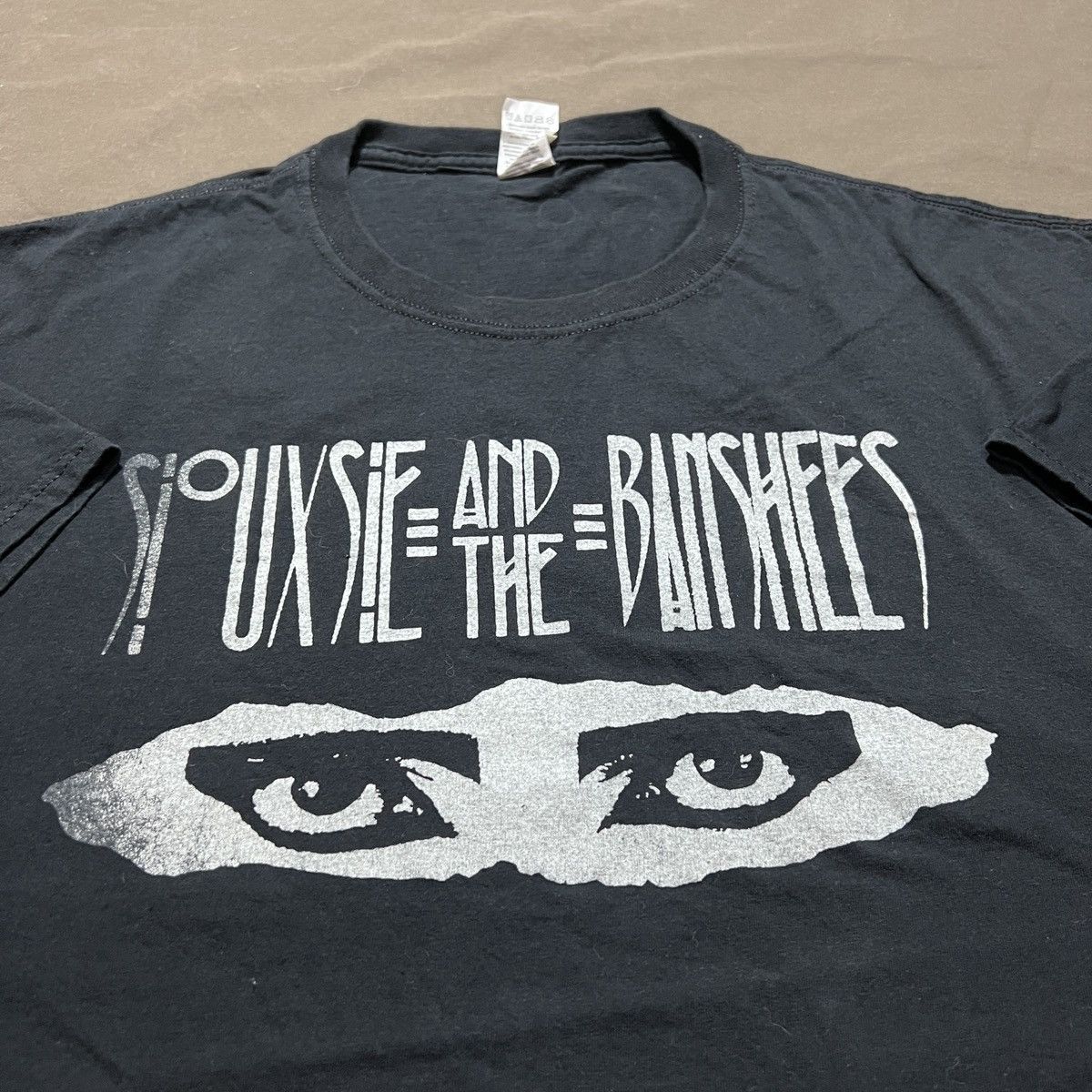 Band Tees Vintage Y2K Siouxsie and the Banshees Post-punk New wave Tee Size US XL / EU 56 / 4 - 1 Thumbnail