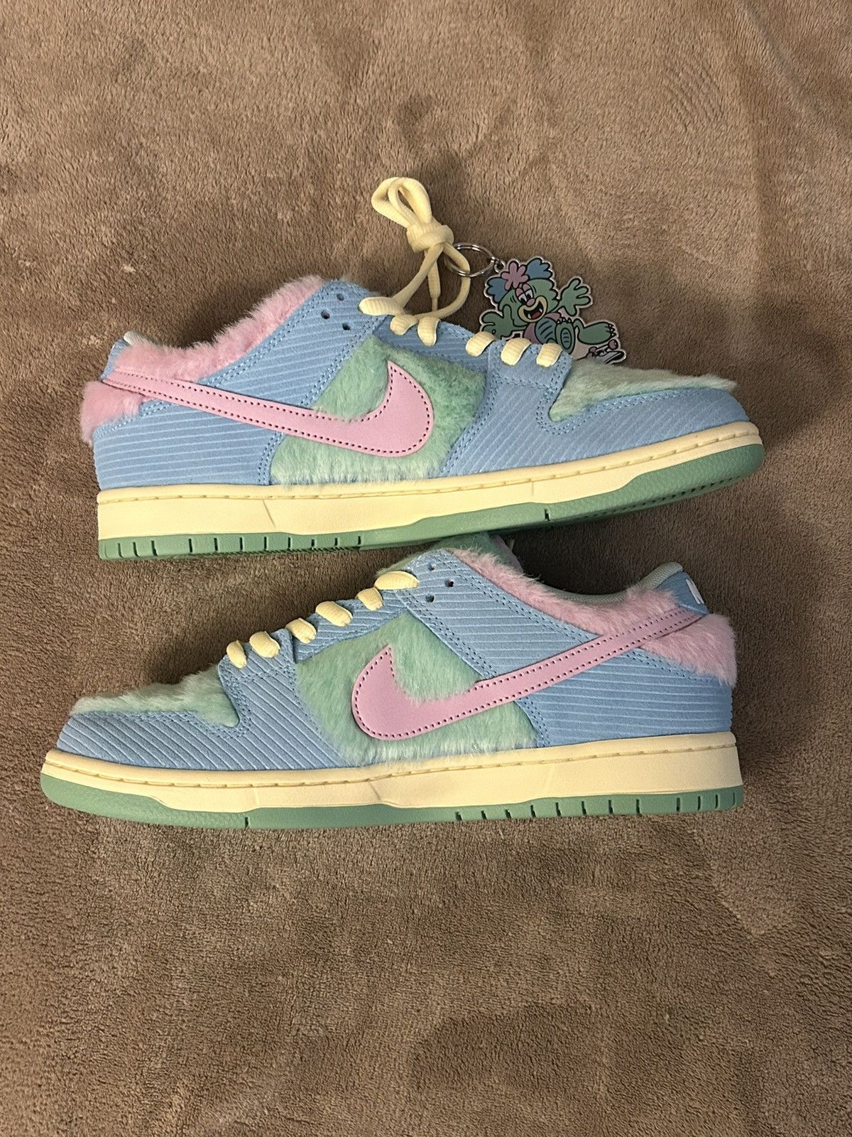 Girls Don't Cry × Nike Verdy Visty SB Dunk Low Size US 9.5 / EU 42-43 - 2 Thumbnail