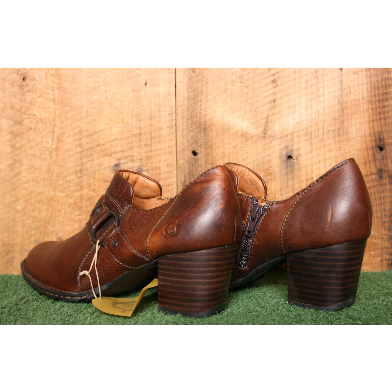 Born BORN Deena Brown Leather O-Ring Block Heel Booties Women's Sz. 8 Boots Size ONE SIZE - 3 Thumbnail