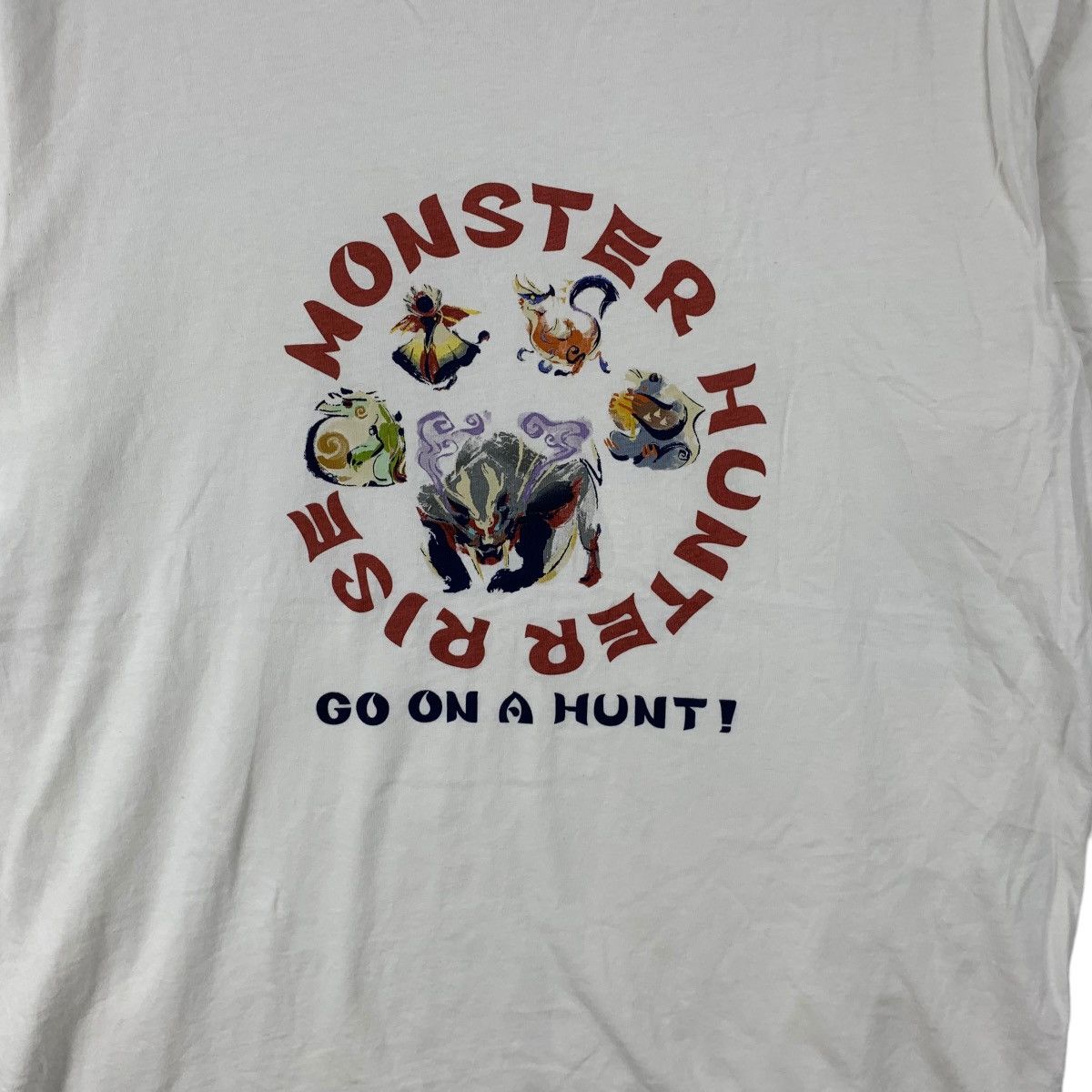 Uniqlo UNIQLO x MONSTER HUNTER RISE Video Game Console Tee Shirt Size US L / EU 52-54 / 3 - 4 Thumbnail
