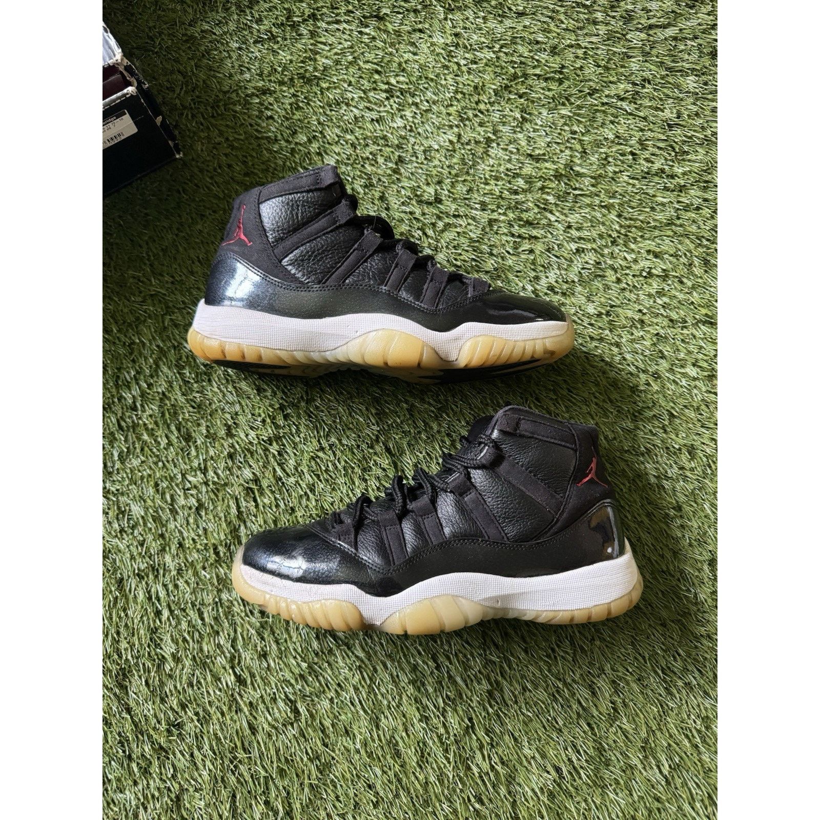 Jordan Brand Jordan 11 High 72-10 2015 Size 7 Men’s / 8.5 Women Size US 7 / EU 40 - 1 Thumbnail