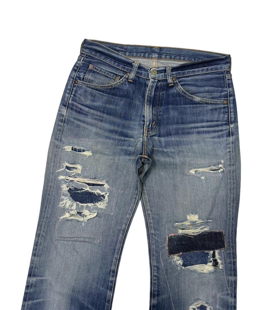 Levi's VINTAGE LEVIS 517 FLARE PATCHWORK DISTRESSED DENIM JEANS Size US 31 - 6 Thumbnail