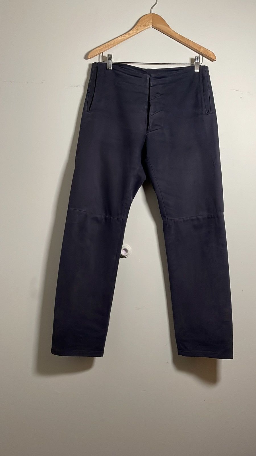 image of Maison Margiela Margiela Mcqueen Trousers 10Aw in Navy, Men's (Size 30)