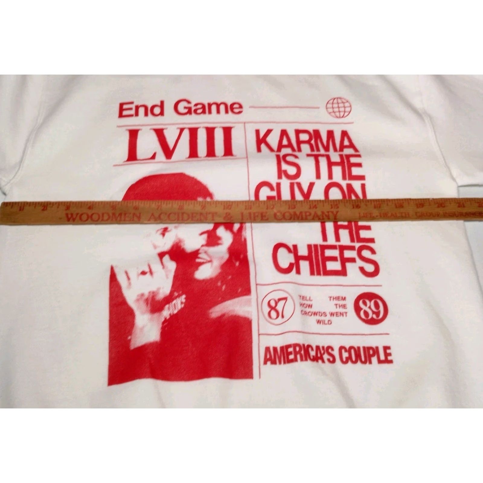 Gildan Swiftie Sweatshirt M White Graphic Love Karma Engaged Romance Unisex Adults Pullover Crew Neck Long Sleeve Gildan Heavy Blend Size US M / EU 48-50 / 2 - 4 Thumbnail