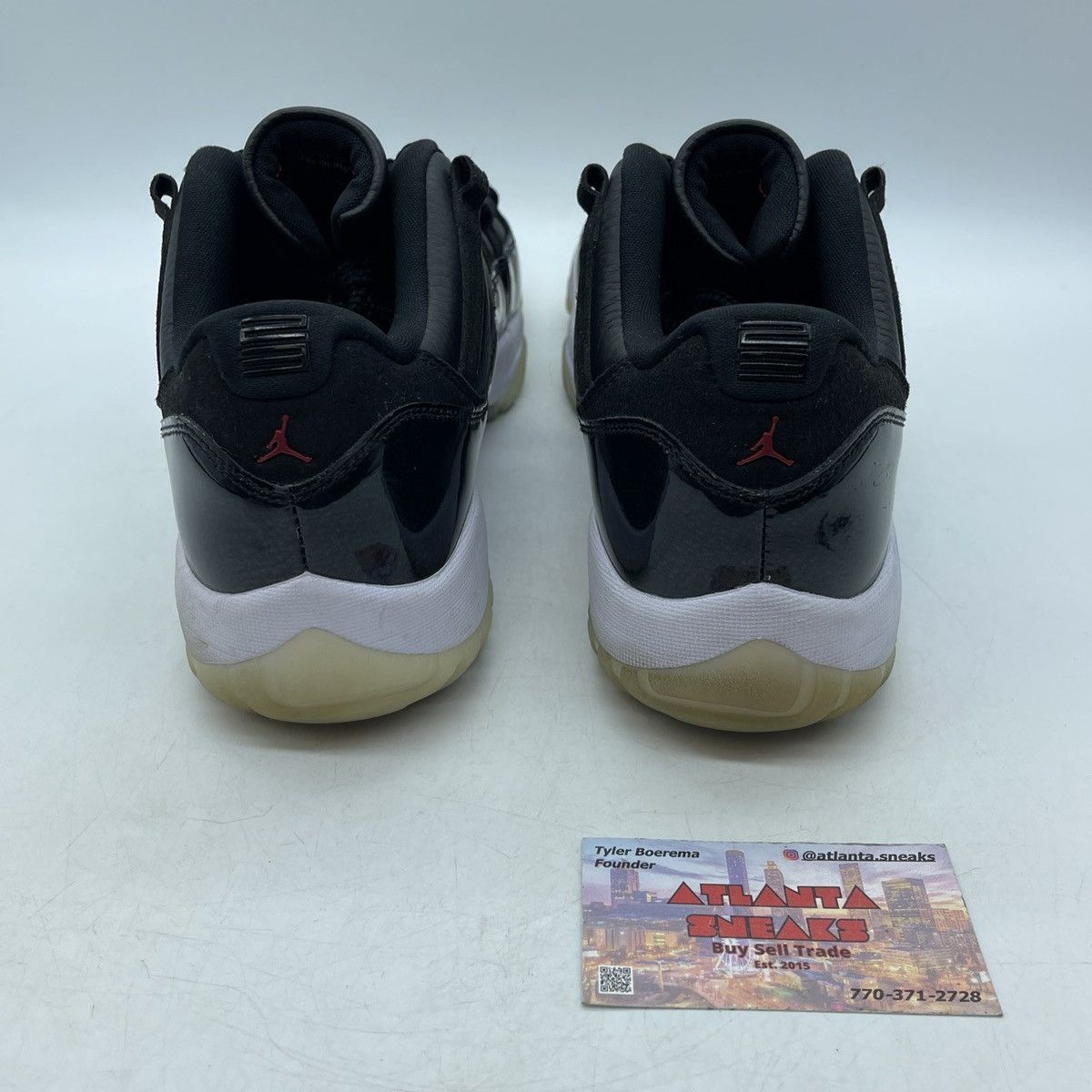 Jordan Brand Air Jordan 11 low 72-10 Size US 10 / EU 43 - 3 Thumbnail