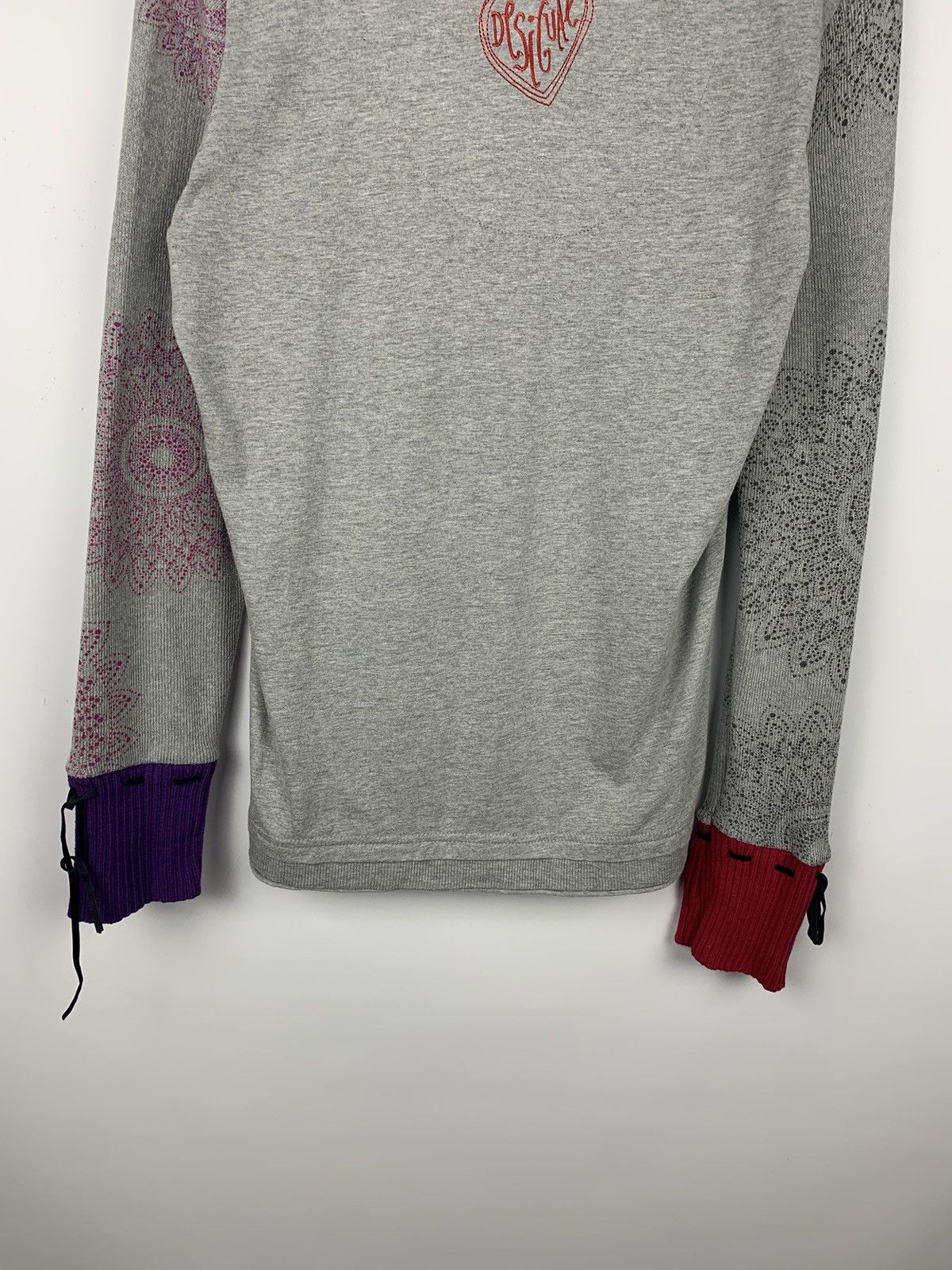 Desigual Vintage Y2K Desigual Love Heart Sweater Size L Avant Garde Size L / US 10 / IT 46 - 11 Thumbnail