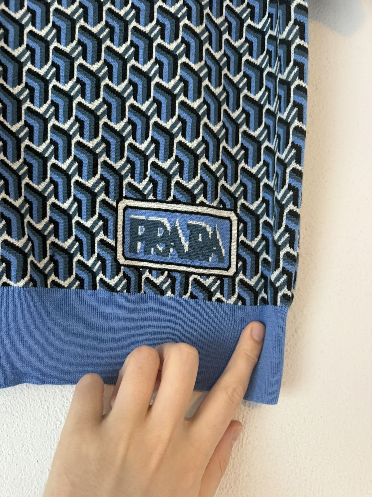 Prada Geometric Pattern Wool Knit Short Sleeve Top Size US M / EU 48-50 / 2 - 4 Thumbnail
