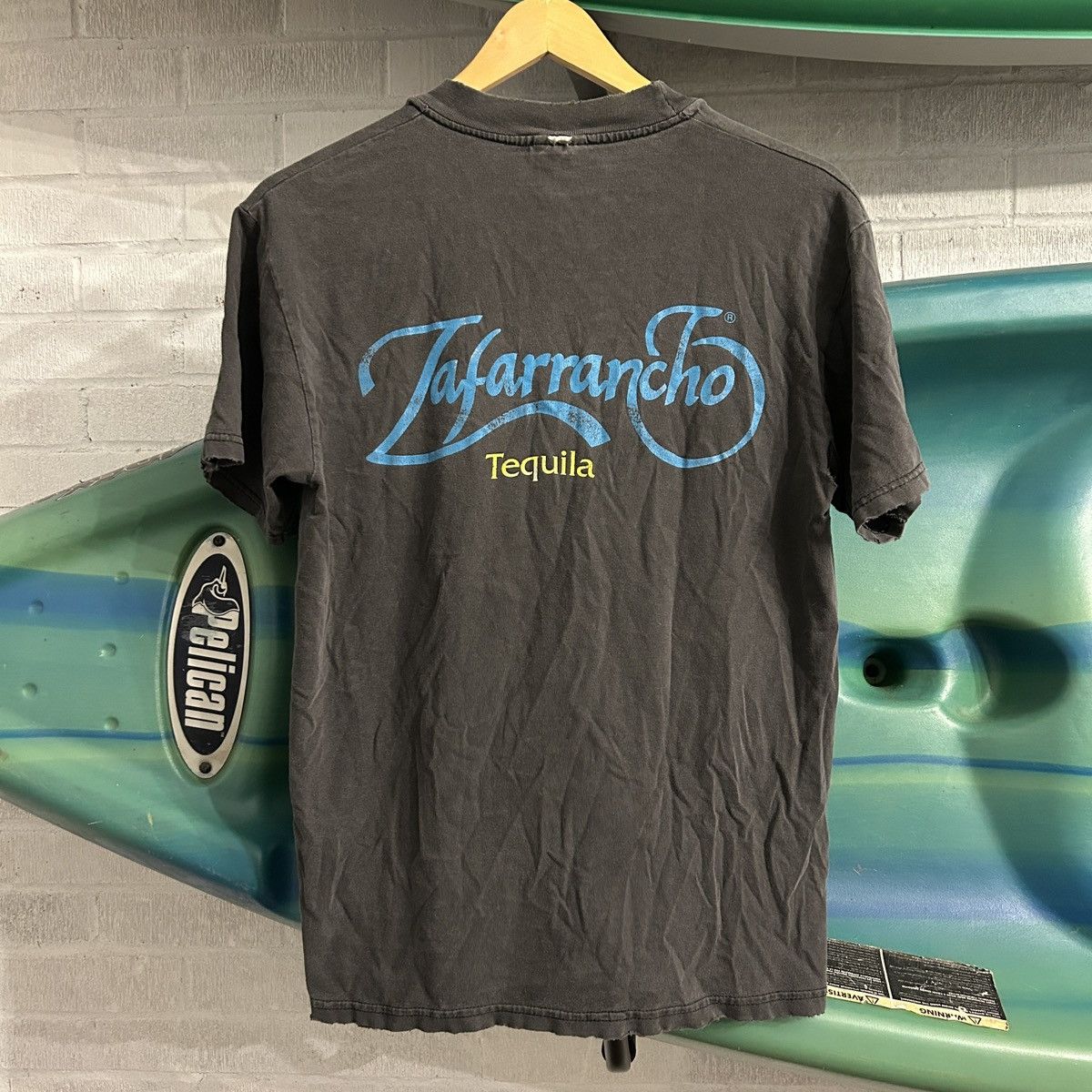 Hanes Vintage Zafarrancho Tequila shirt Size US M / EU 48-50 / 2 - 1 Thumbnail