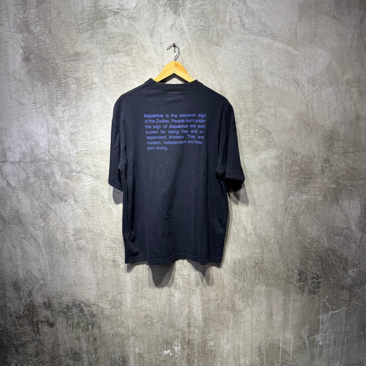Vetements Vetements Aquarius Tee Size US L / EU 52-54 / 3 - 1 Thumbnail