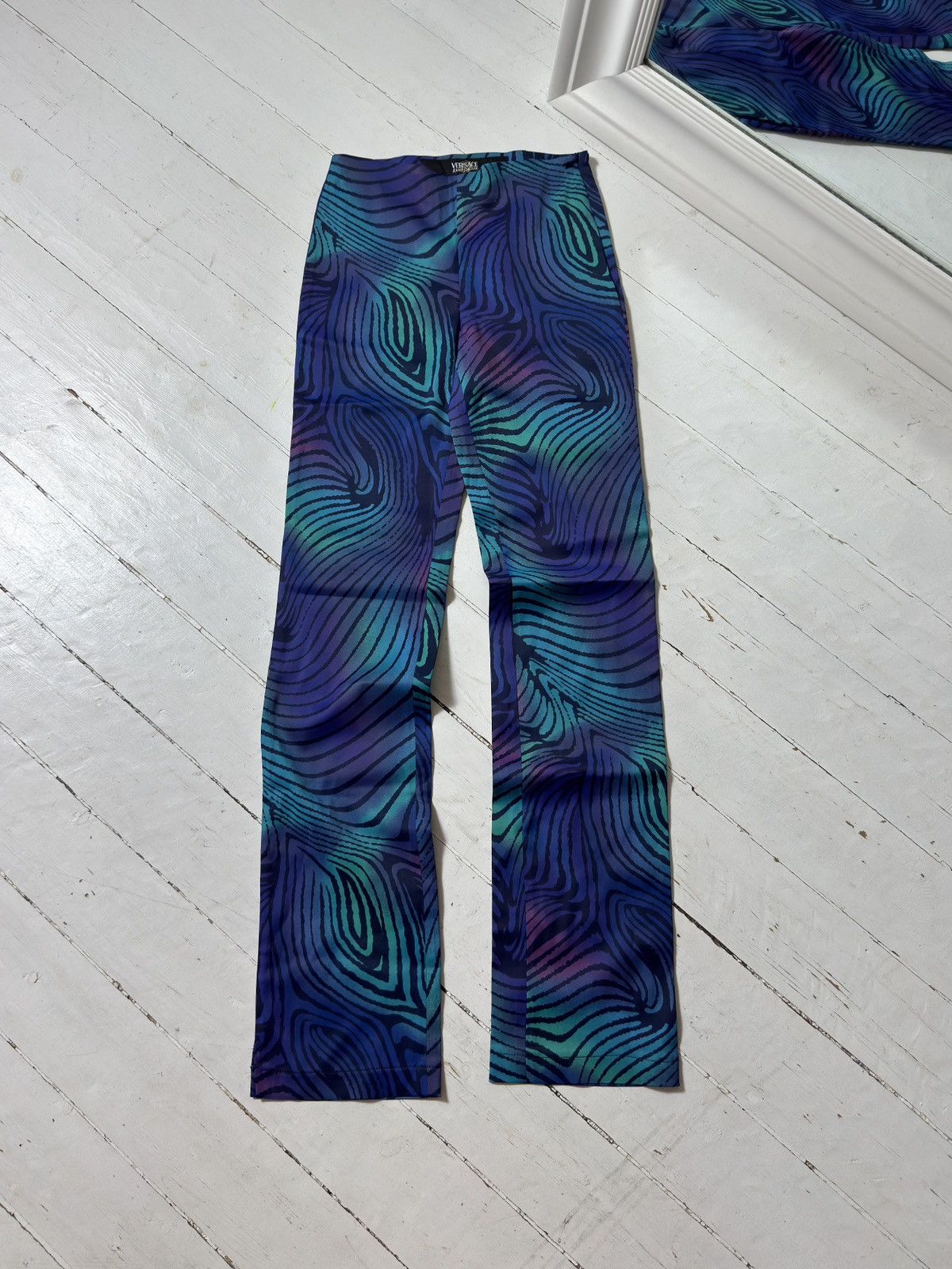 Versace VINTAGE VERSACE LSD STAINS VISUALS 2000s PANTS Size 26" / US 2 / IT 38 - 1 Thumbnail