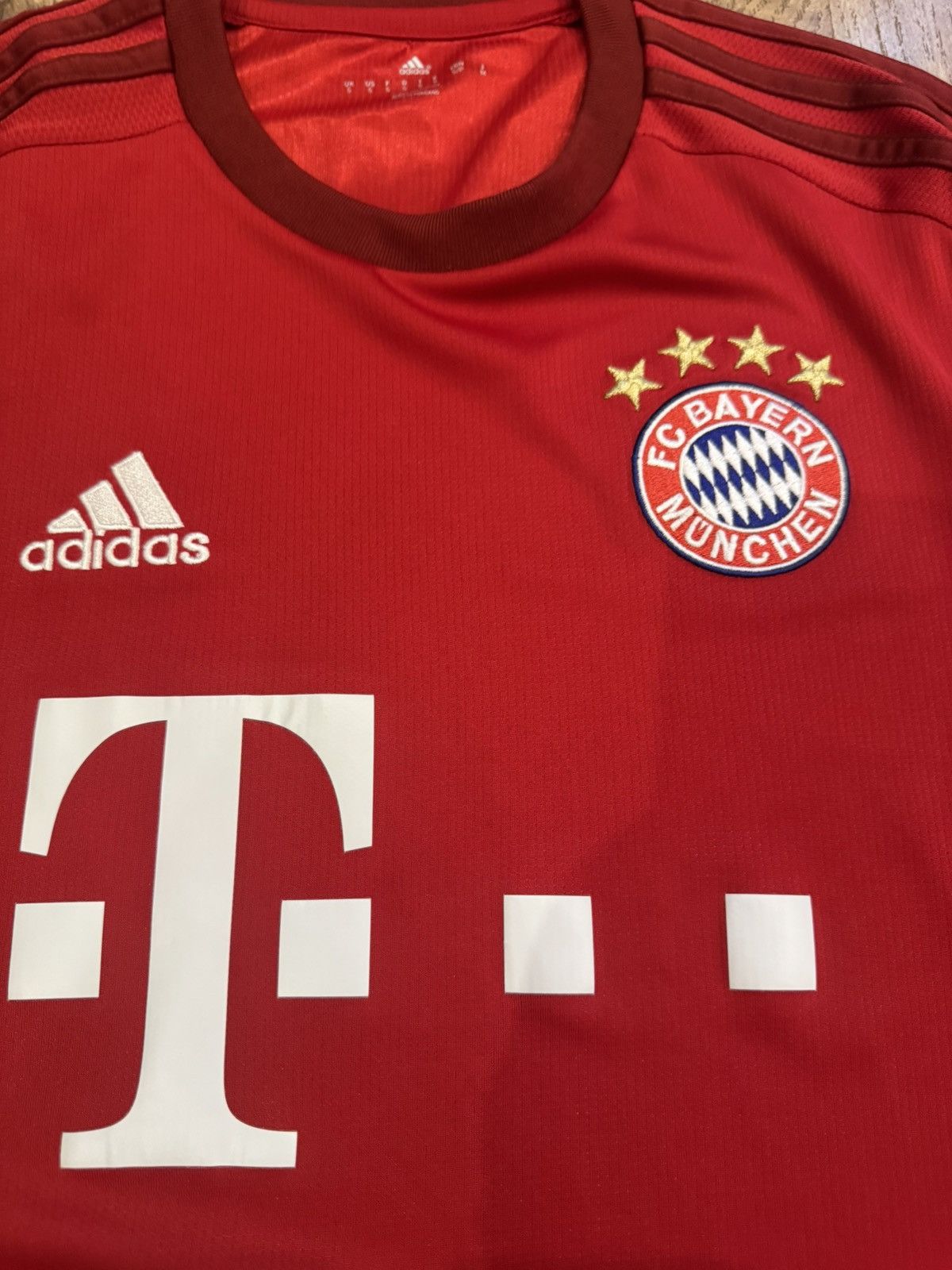 Adidas BAYERN MÜNICH 2015 2016 HOME FOOTBALL SHIRT ADIDAS sz S MEN Size US S / EU 44-46 / 1 - 6 Thumbnail