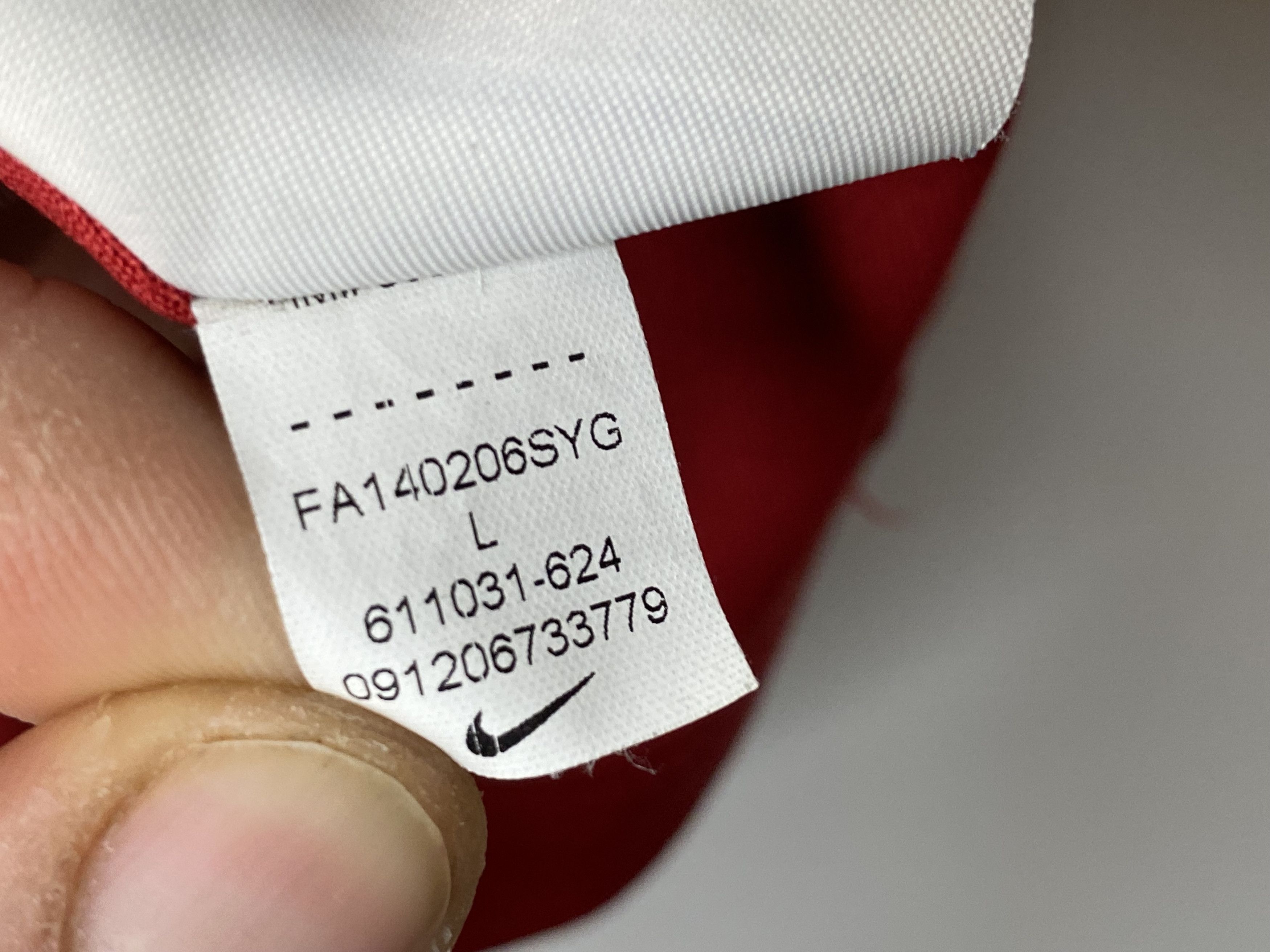 Nike MANCHESTER UNITED 2014-15 HOME FOOTBALL SHIRT SOCCER JERSEY Size US L / EU 52-54 / 3 - 7 Thumbnail