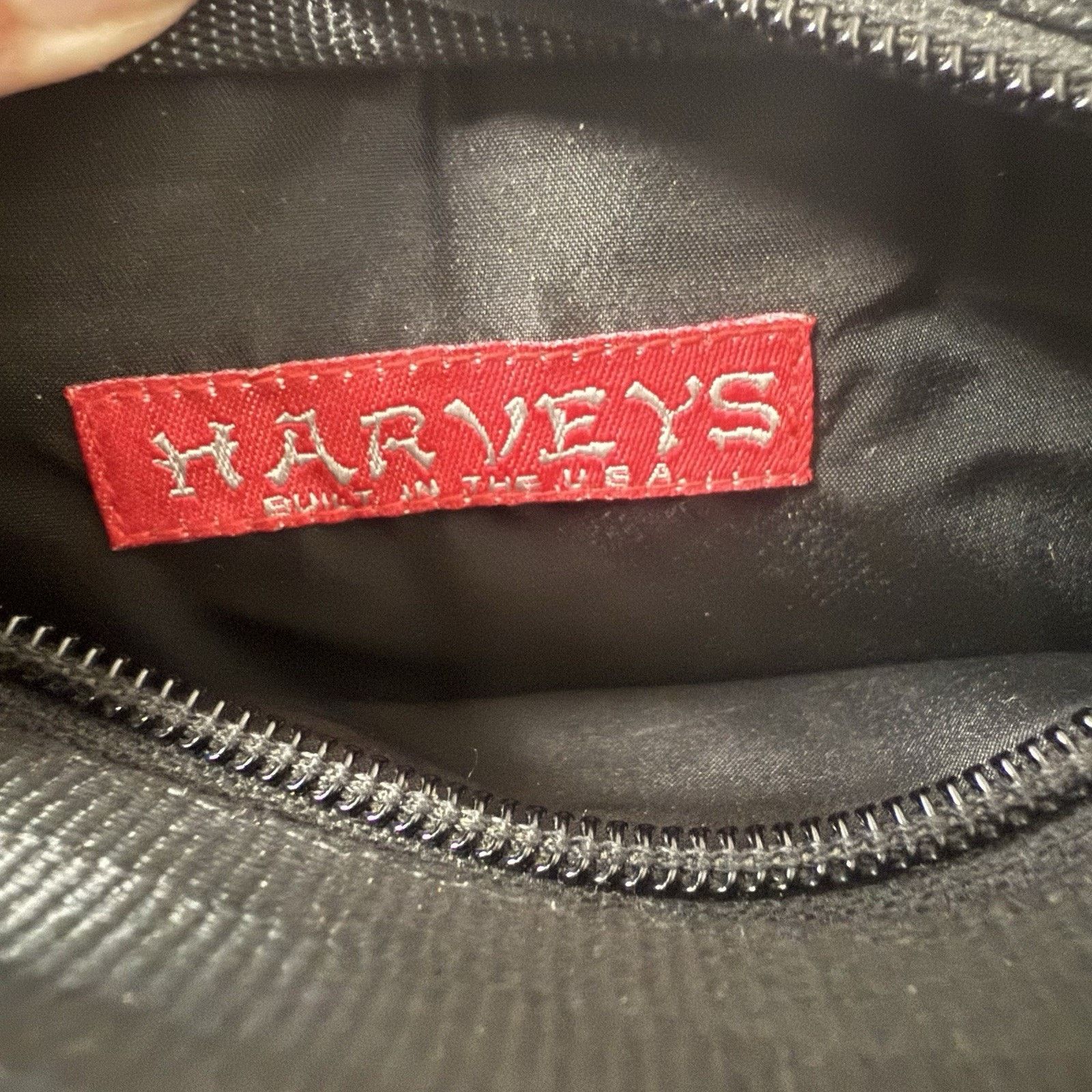 Other Harvey's Seatbelt Crossbody Purse Adjustable Black Zipper Size ONE SIZE - 4 Thumbnail