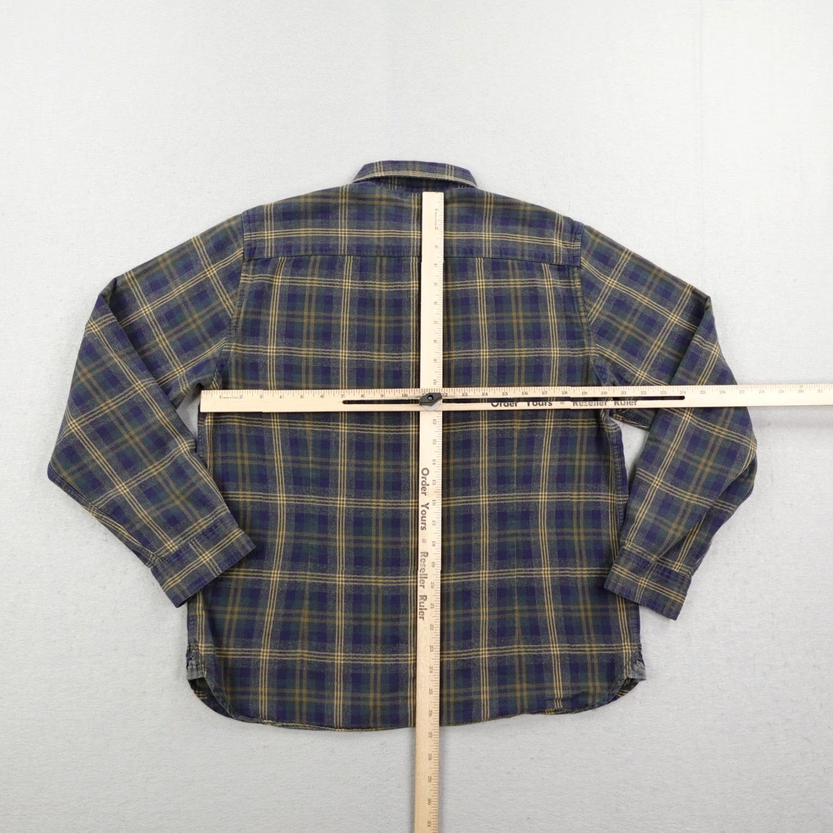 Carbon2Cobalt VINTAGE Carbon 2 Cobalt Shirt Mens Green Plaid Flannel Button-Up Long Sleeve Workwear M Adult Green Mens Size US M / EU 48-50 / 2 - 4 Thumbnail