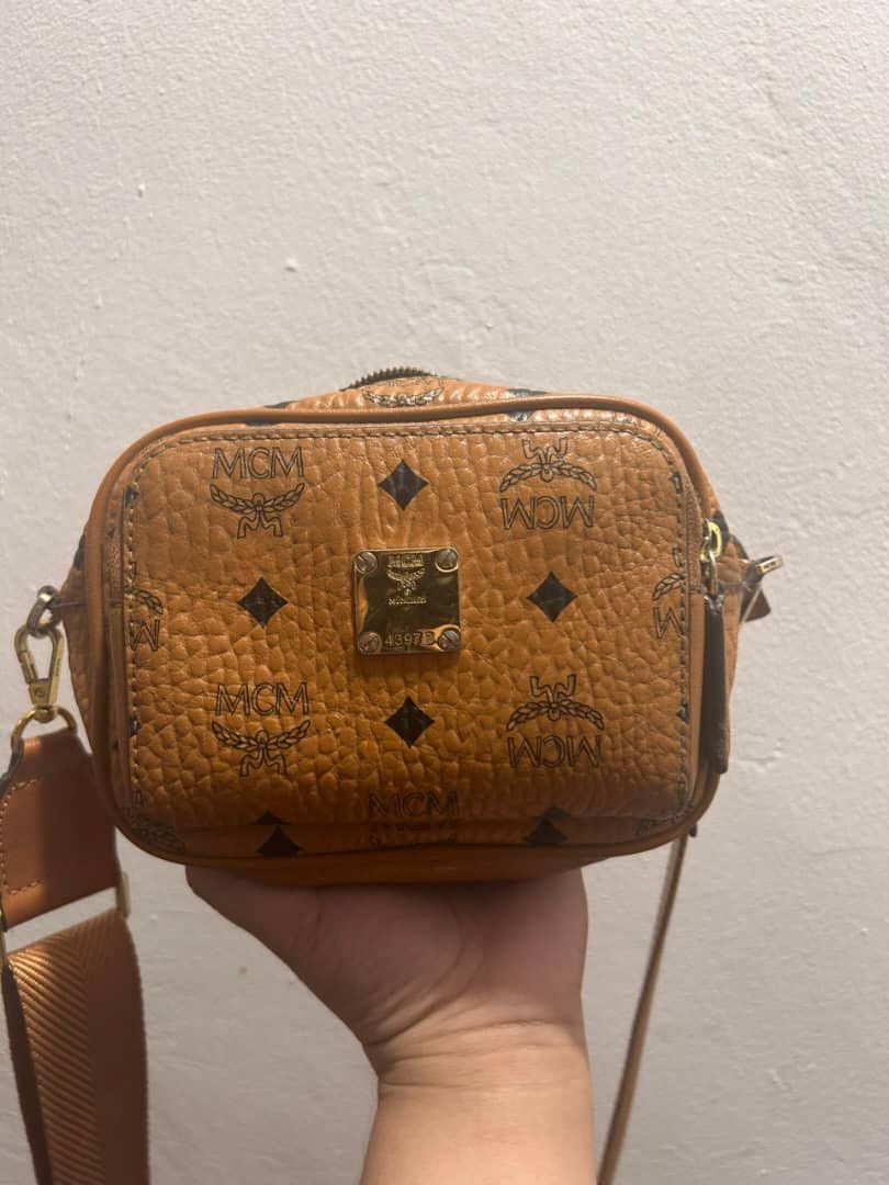 MCM MCM SLING BAG AUTHENTIC Size ONE SIZE - 5 Thumbnail