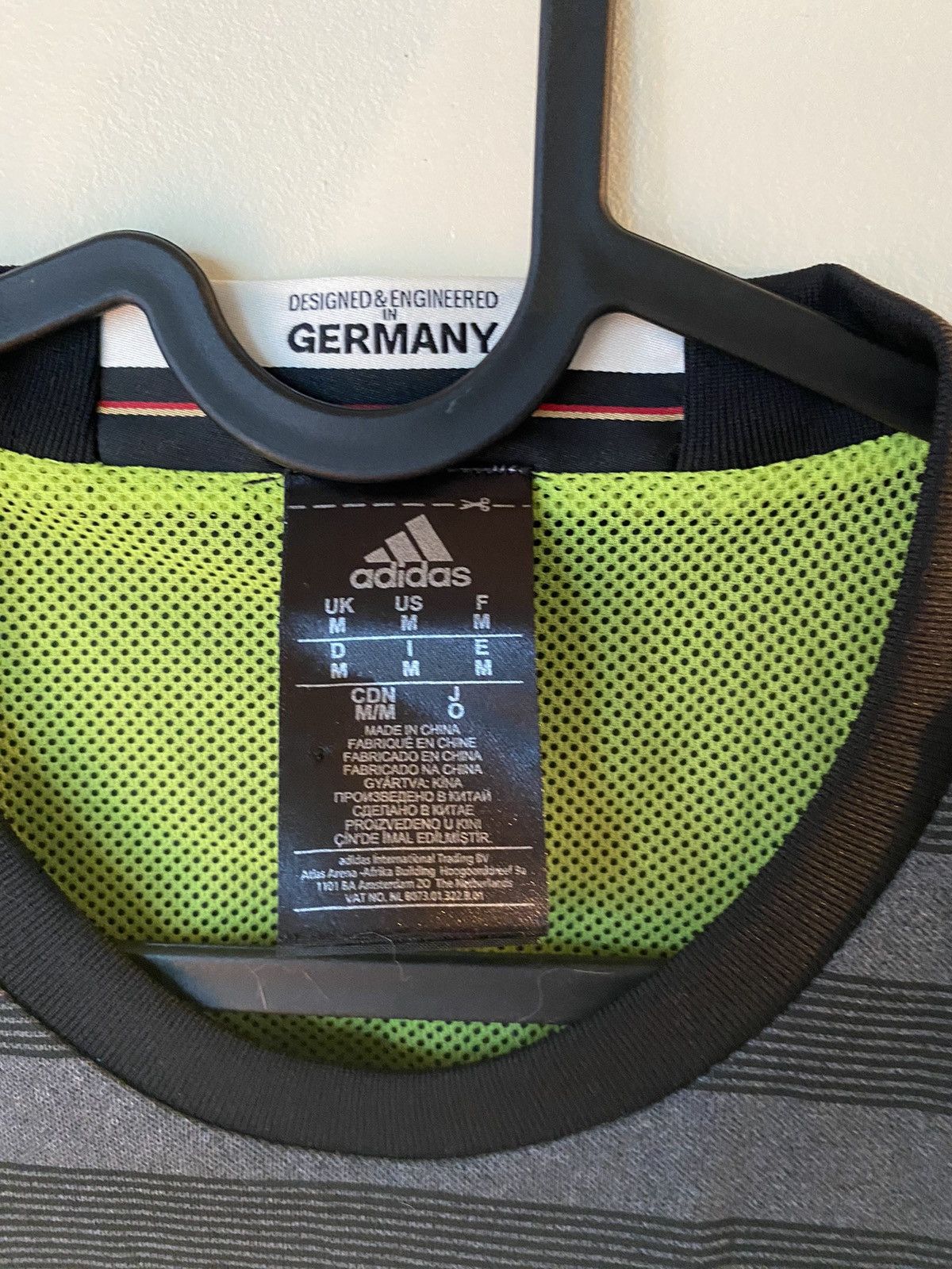 Adidas Germany 2014 World Cup Winner Jersey (Reversible) Size US M / EU 48-50 / 2 - 3 Thumbnail