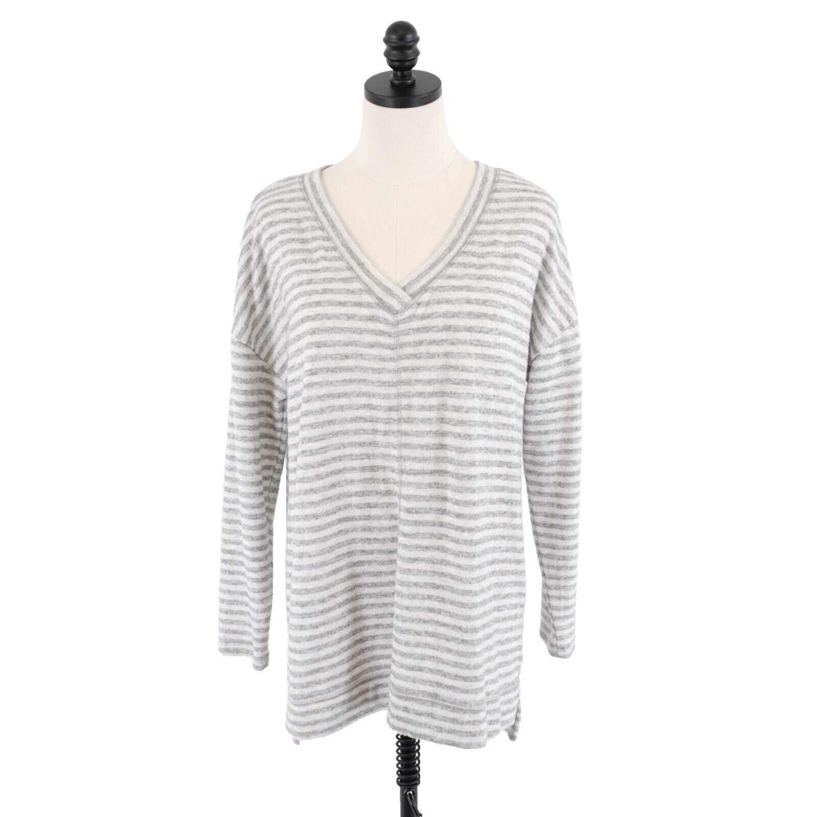Designer Cable & Gauge Large Cream Gray Striped V-Neck Side Slit Swea Size L / US 10 / IT 46 - 1 Thumbnail