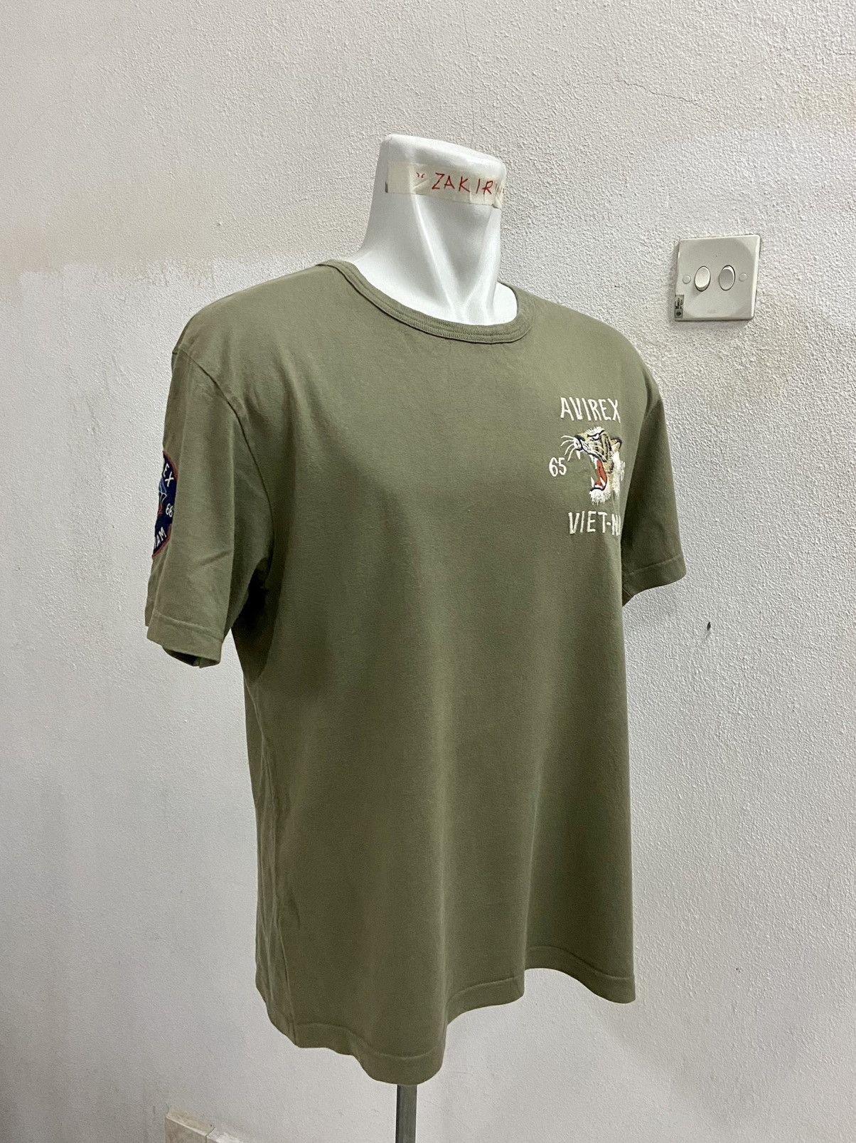 Avirex AVIREX 173 AIRBORNE VIETNAM WAR TEE Size US L / EU 52-54 / 3 - 5 Thumbnail
