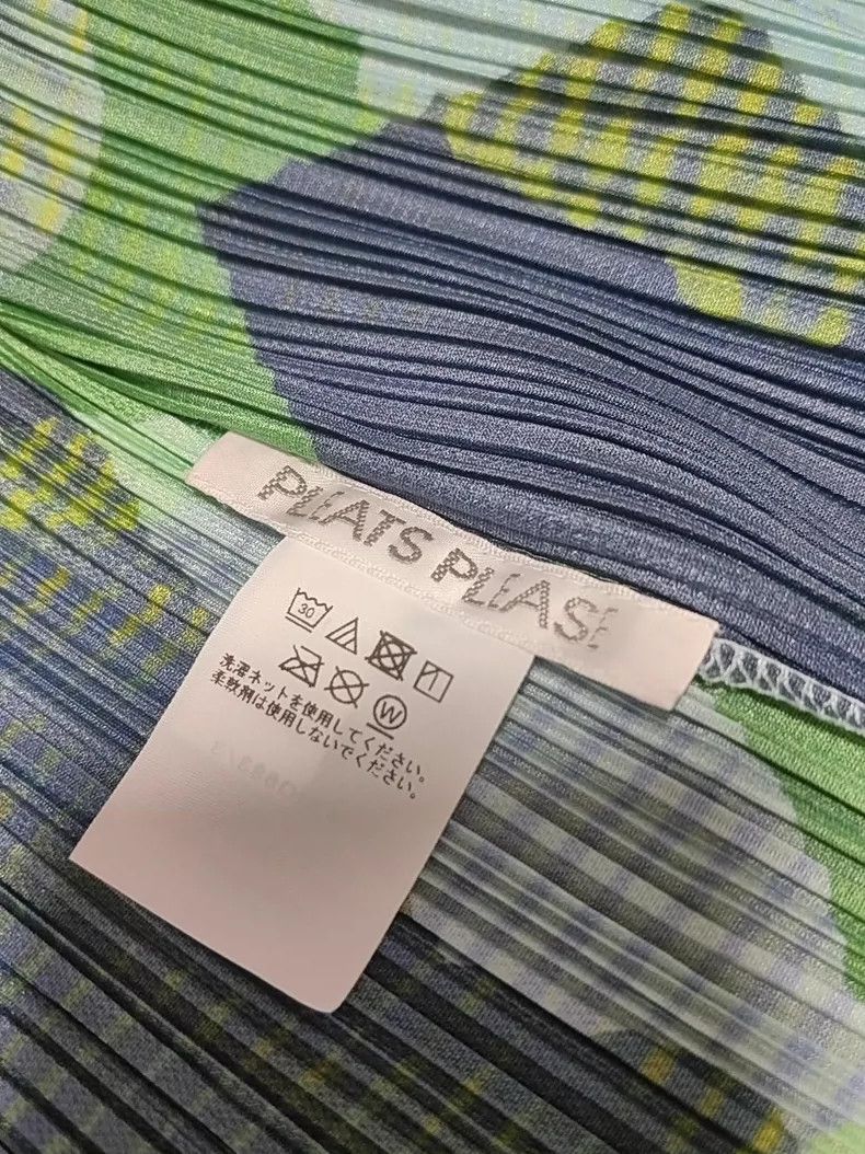 Issey Miyake Issey Miyake size:3 Blue and green pleated cardigan Size S / US 4 / IT 40 - 5 Thumbnail