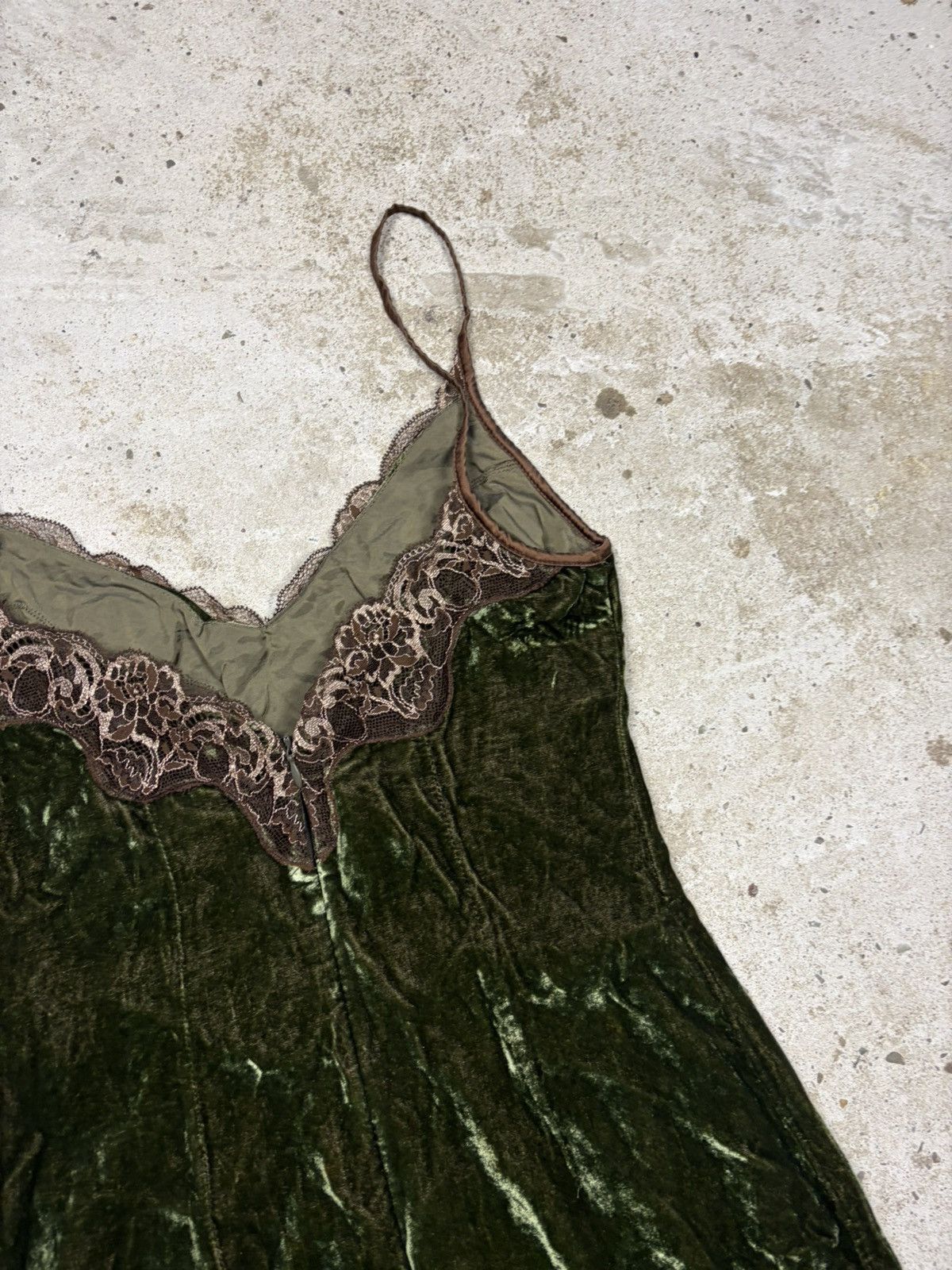 Dolce & Gabbana Vintage 2006 Dolce & Gabbana Velvet Green Mini Dress Lace Size M / US 6-8 / IT 42-44 - 16 Thumbnail