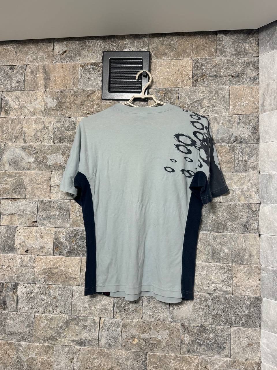 Oakley Y2K 90s Oakley Inspired Graphic T Shirt Size US S / EU 44-46 / 1 - 9 Thumbnail