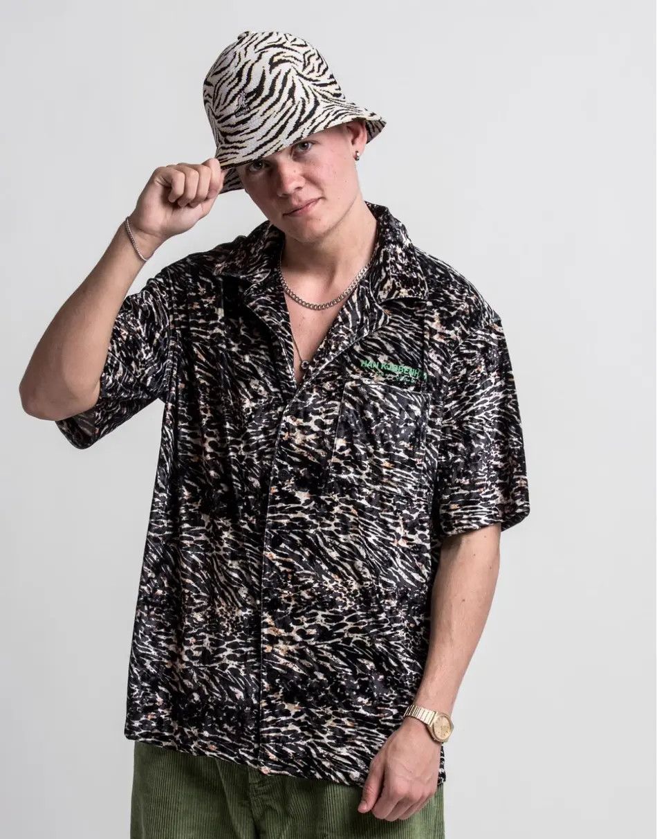 Han Kjobenhavn HAN KJOBENHAVN Summer Shirt Tiger Template Size US XL / EU 56 / 4 - 1 Thumbnail