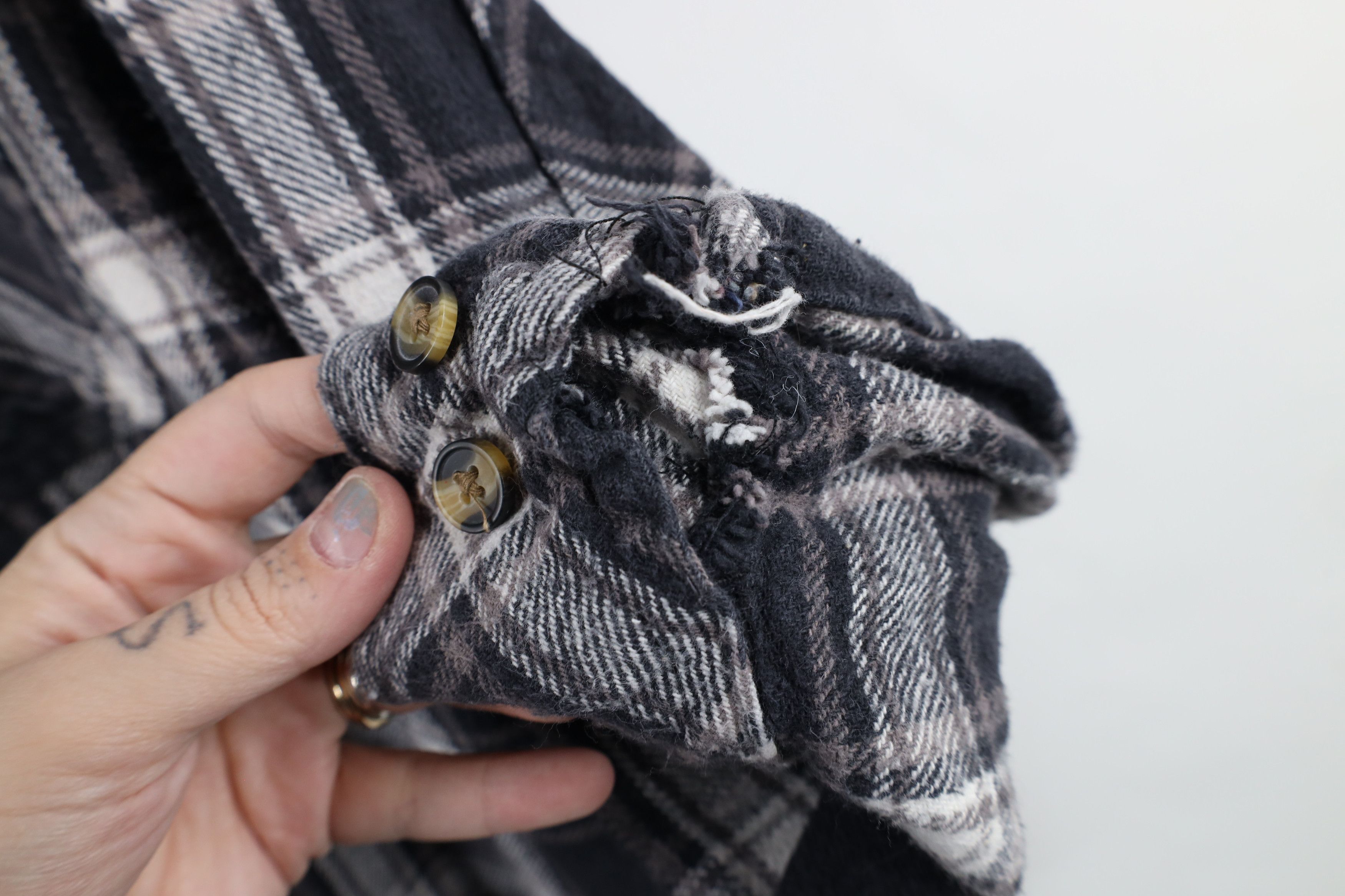 Vintage Vintage 90s Streetwear Heavyweight Flannel Button Shirt Size US XXL / EU 58 / 5 - 6 Thumbnail