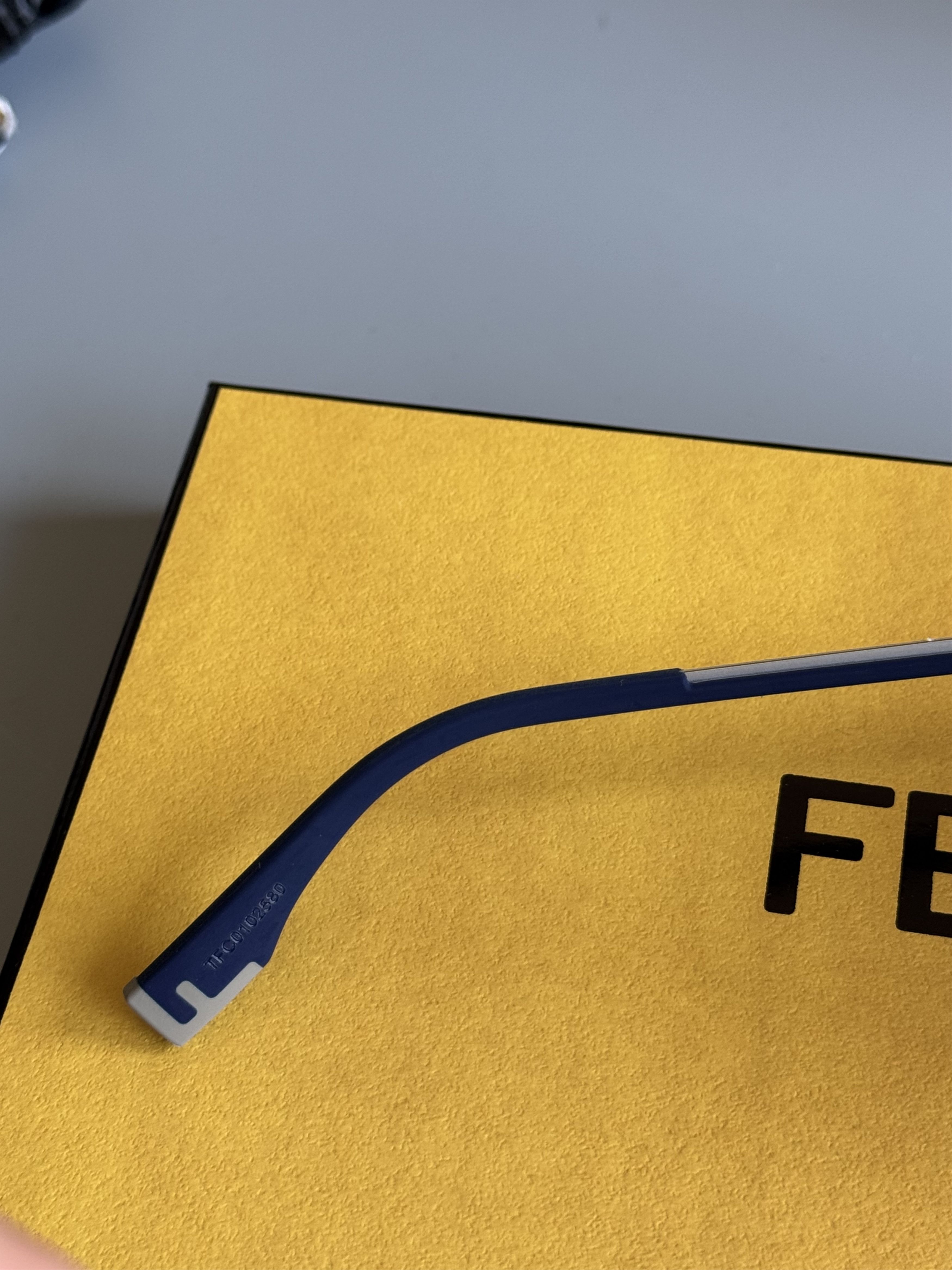 Fendi Fendi Sunglasses Size ONE SIZE - 12 Thumbnail
