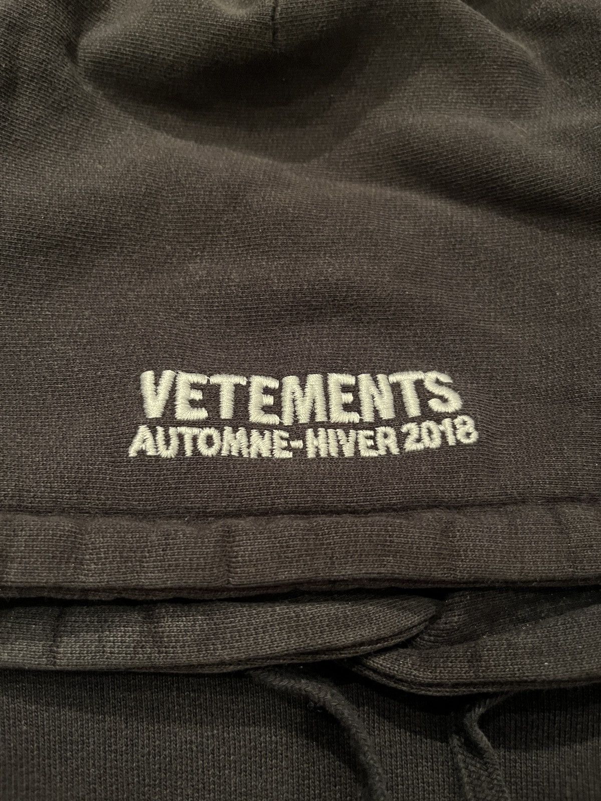 Vetements Vetements Sweater Hoodie Adjustable String Vet Demna Size US L / EU 52-54 / 3 - 4 Thumbnail