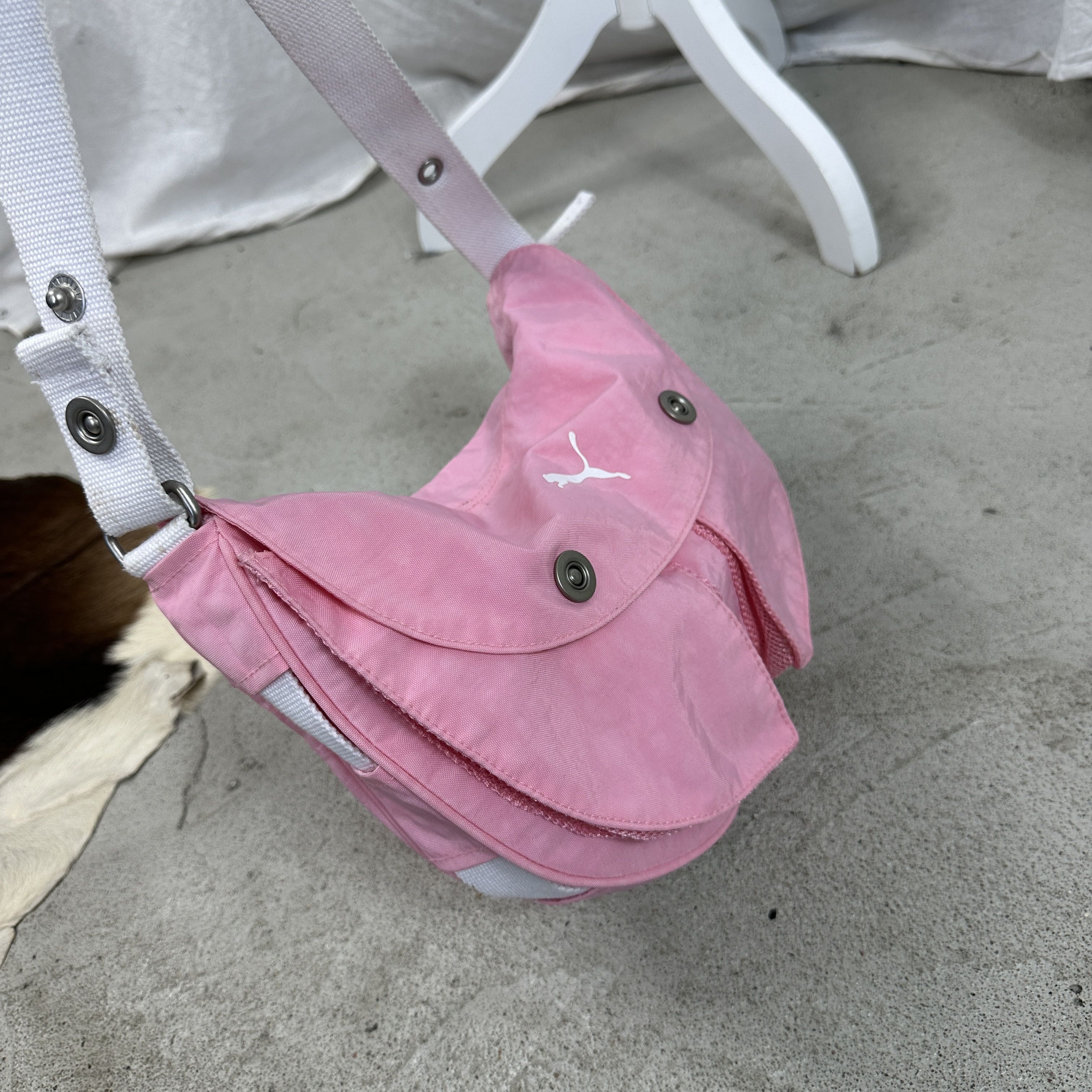 Puma × Vintage Vintage Sporty Casual Hobo Puma Baby Pink Bag 00s Size ONE SIZE - 2 Thumbnail