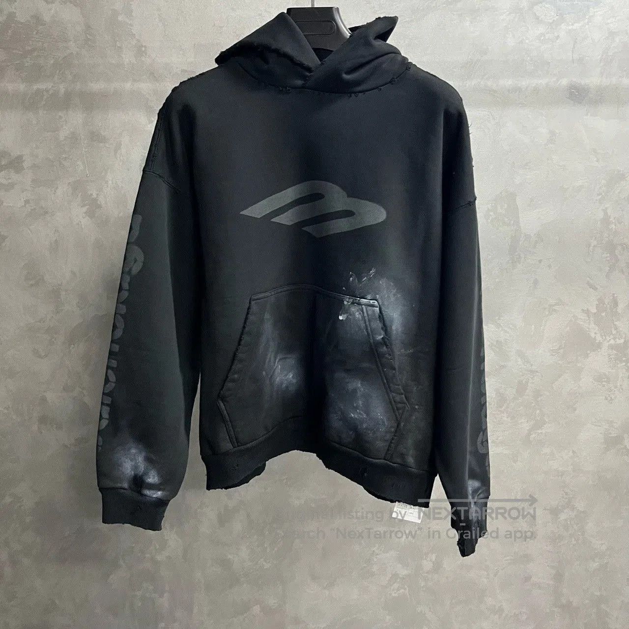 Balenciaga Balenciaga 3B Letter Print Hooded Sweatshirt. Size US L / EU 52-54 / 3 - 1 Thumbnail