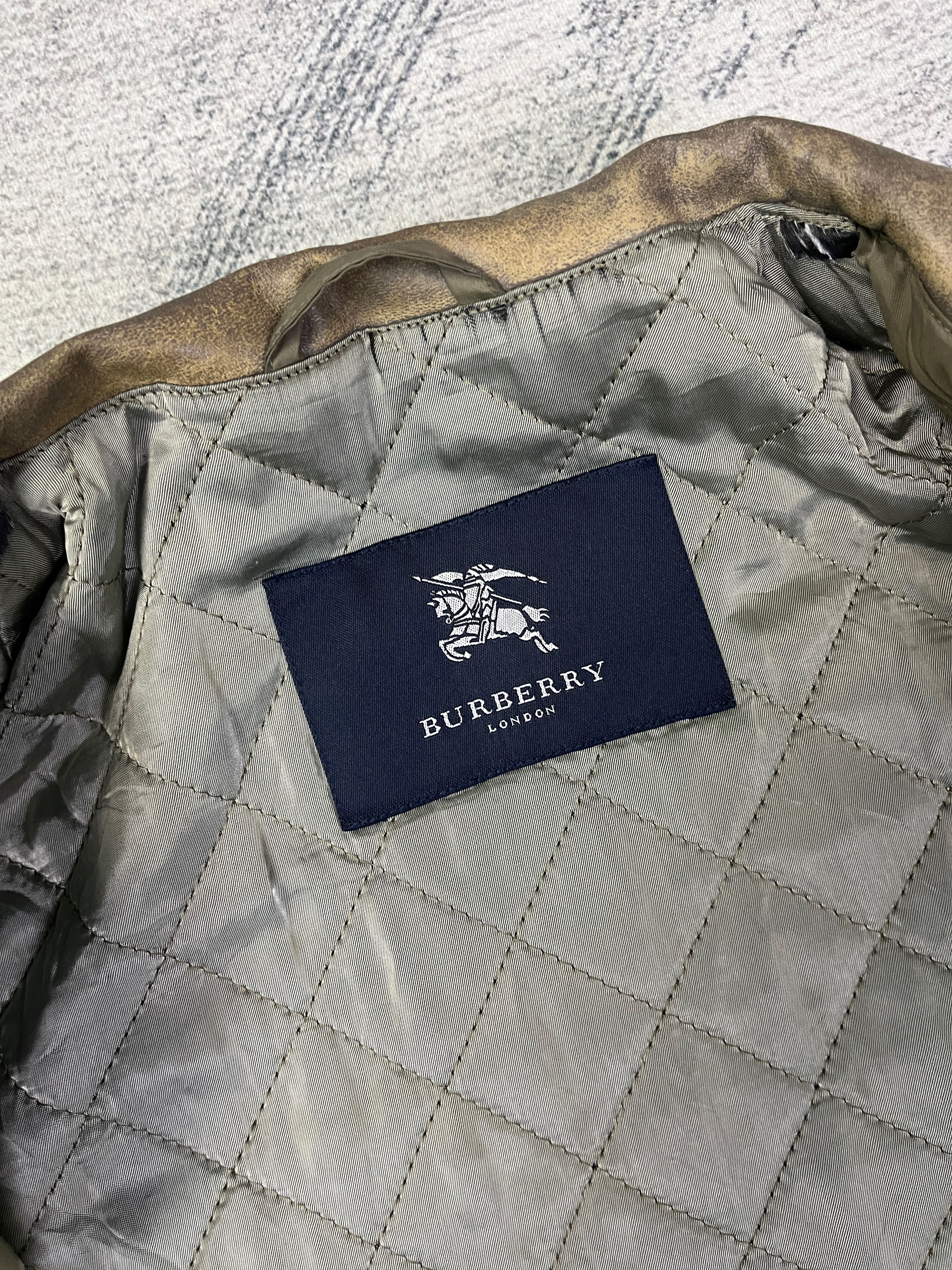 Burberry Burberry Jacket Leather Collar Quilted Lining Size US L / EU 52-54 / 3 - 12 Thumbnail
