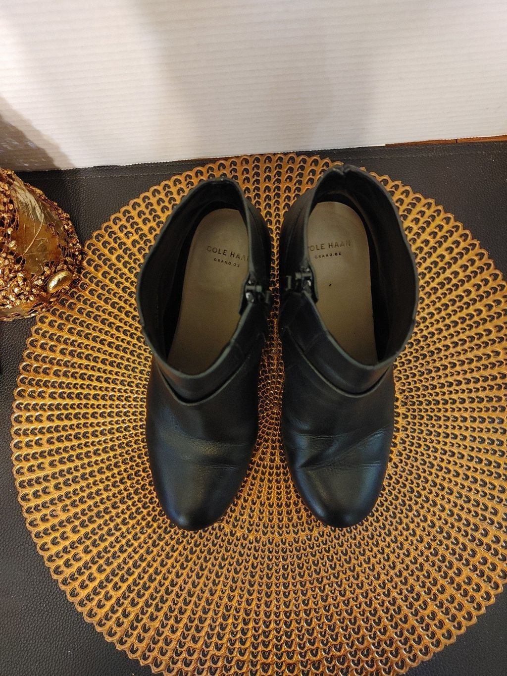 Cole Haan Cole Haan Leather Booties Size 6B Size US 6 / IT 36 - 2 Thumbnail