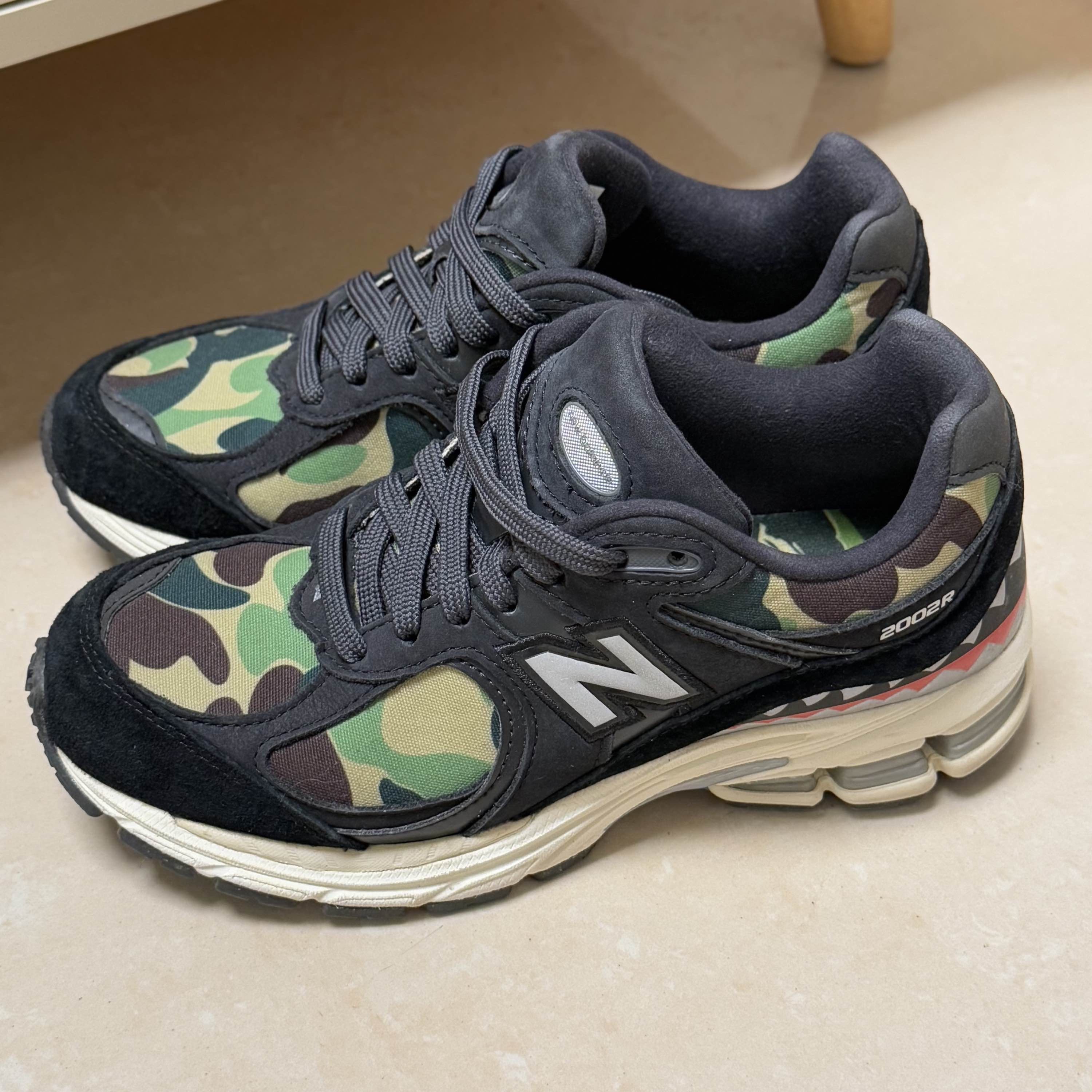 New Balance BAPE x New Balance 2002R Camo Sneakers Size 5 Size US 5 / EU 37 - 1 Thumbnail