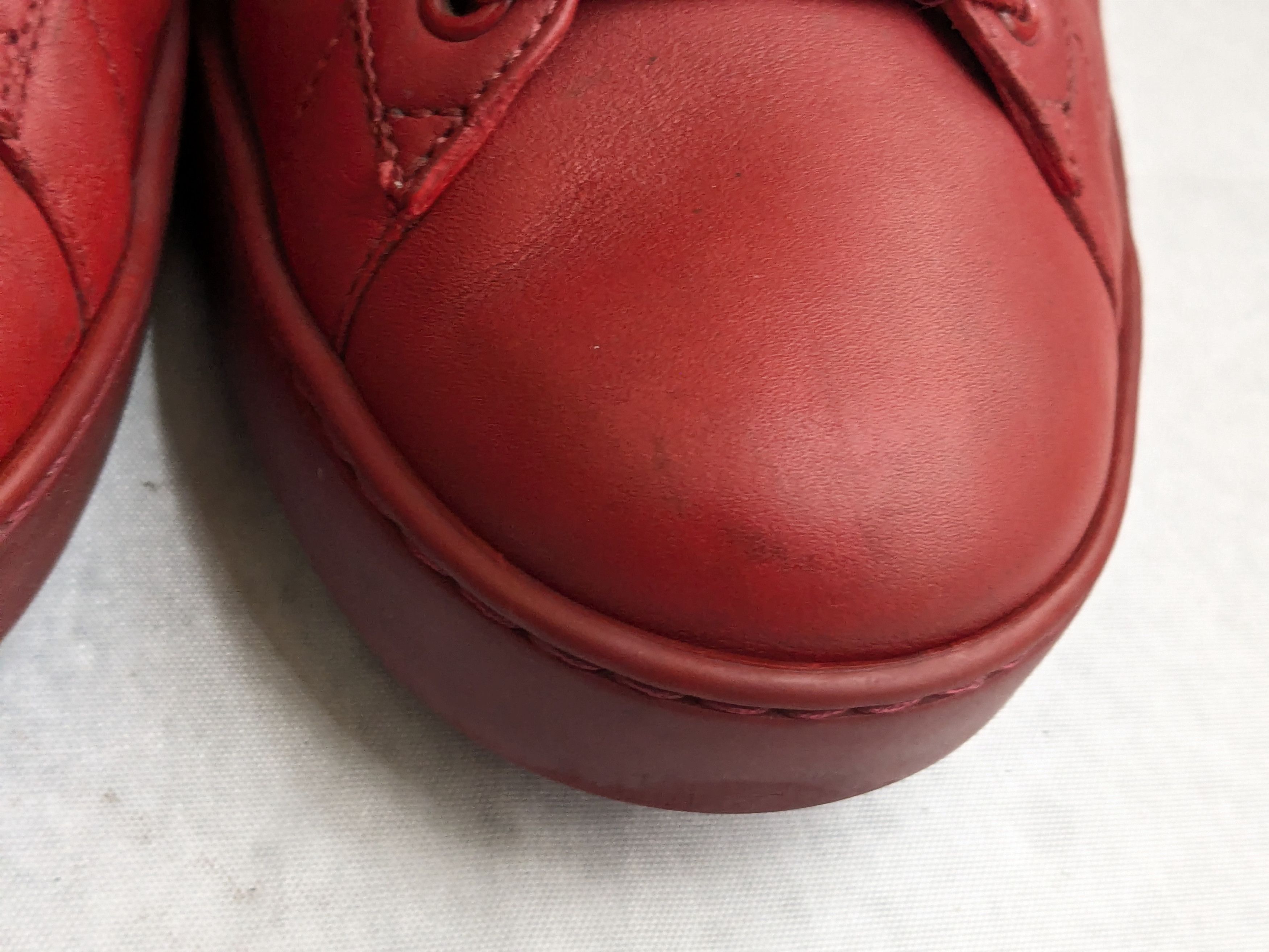 Gucci Gucci Ace Sneakers 9.5 Red Low Tops Leather Tennis Size US 9.5 / EU 42-43 - 5 Thumbnail