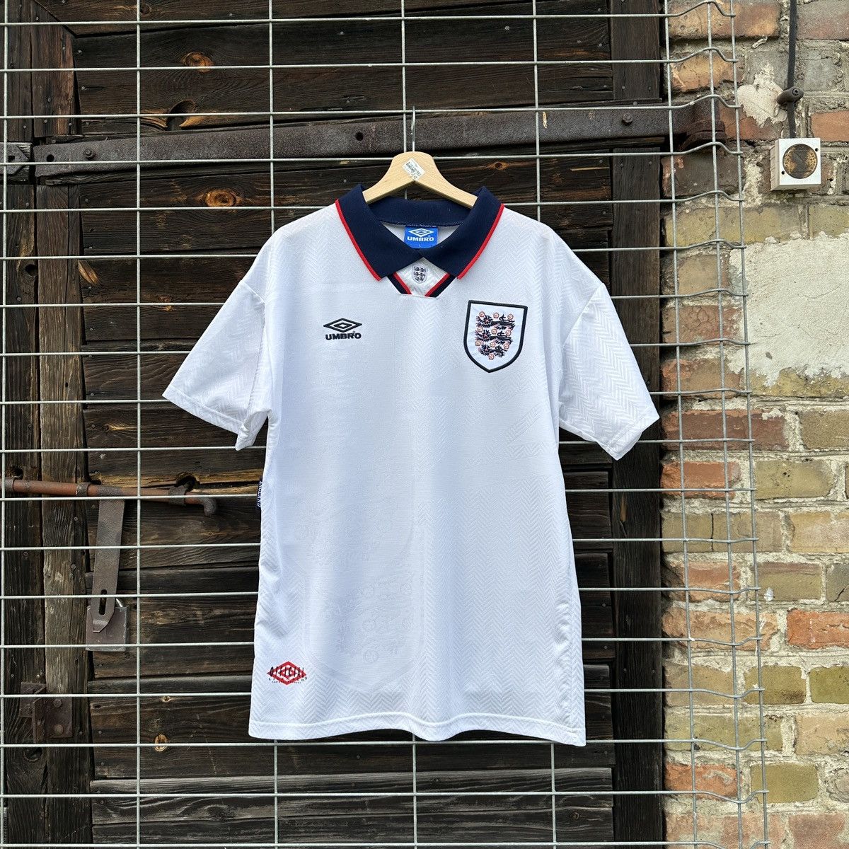 ウェア Palace umbro home shirt Palace x Umbro Home Shirt White メンズ - SS24 - JP