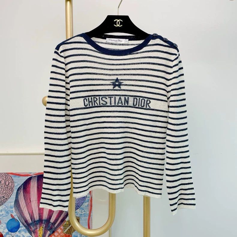 Dior Dior Gray letter pattern round-neck long-sleeved knitwear 2 Size XS / US 0-2 / IT 36-38 - 1 Thumbnail