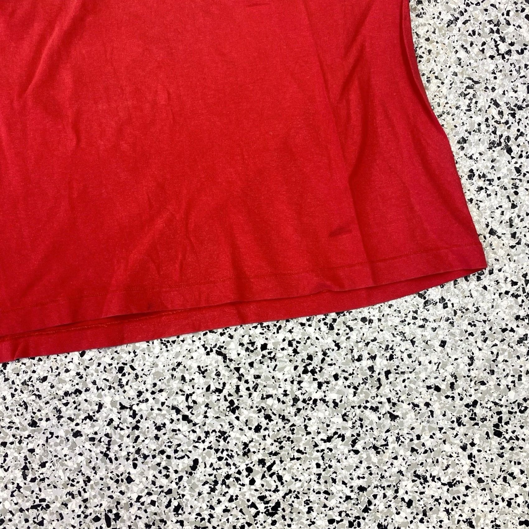 Hanes VINTAGE 90s Arizona Wildcats Football T-Shirt XL Red Mens Short Sleeve Hanes Graphic Print Size US XL / EU 56 / 4 - 3 Thumbnail