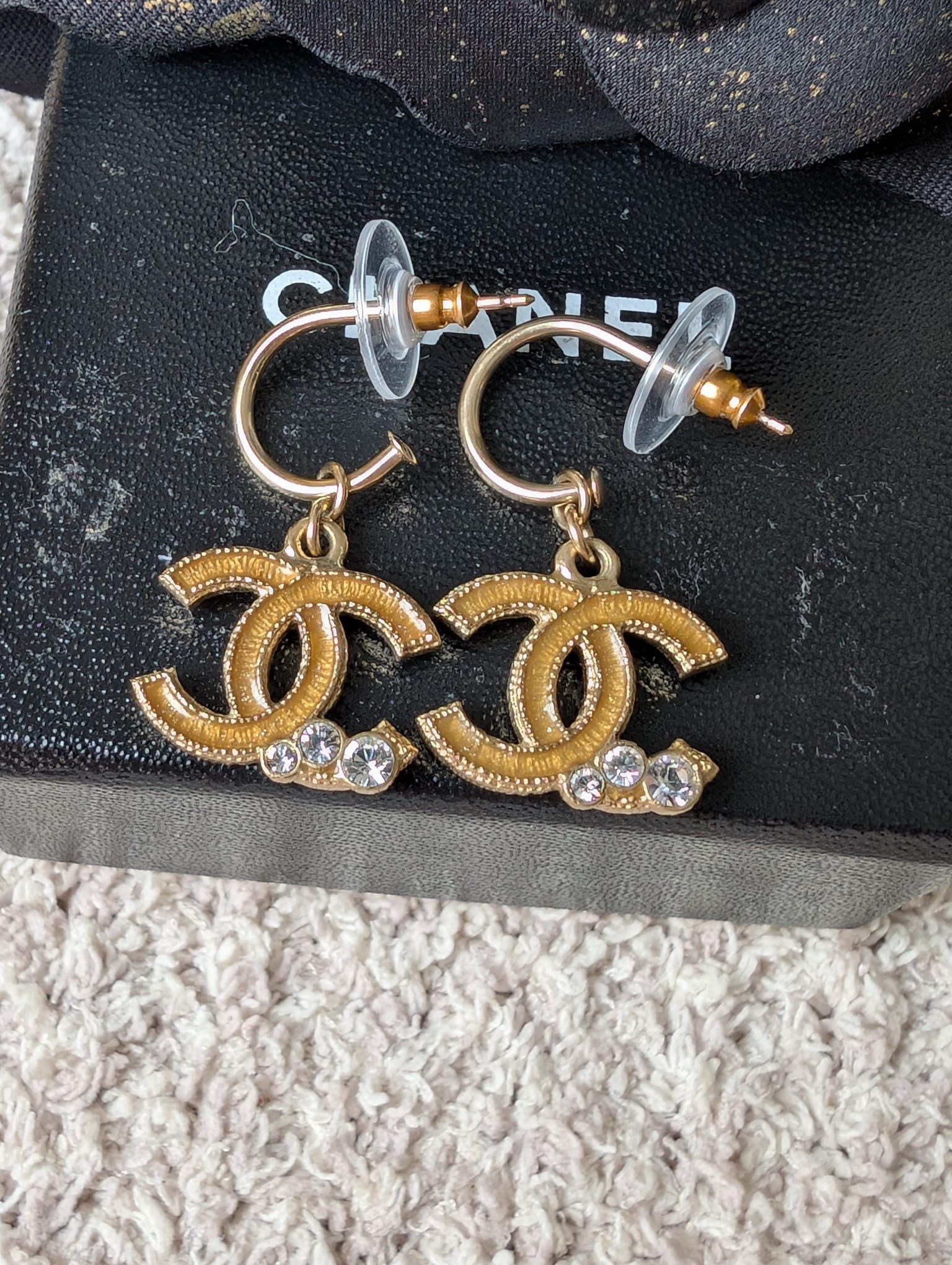 Chanel Chanel CC 10A GHW Crystal Dangling CoCoMarkEarrings Box Size ONE SIZE - 3 Thumbnail