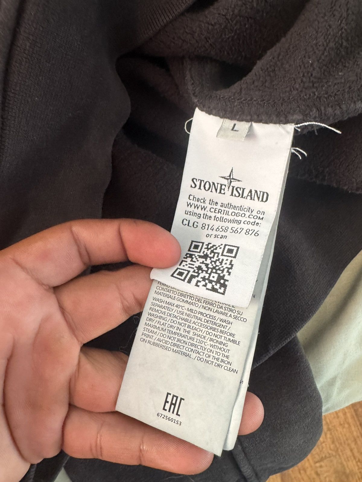 Stone Island × Supreme Supreme Stone Island Reflective Size US L / EU 52-54 / 3 - 11 Thumbnail