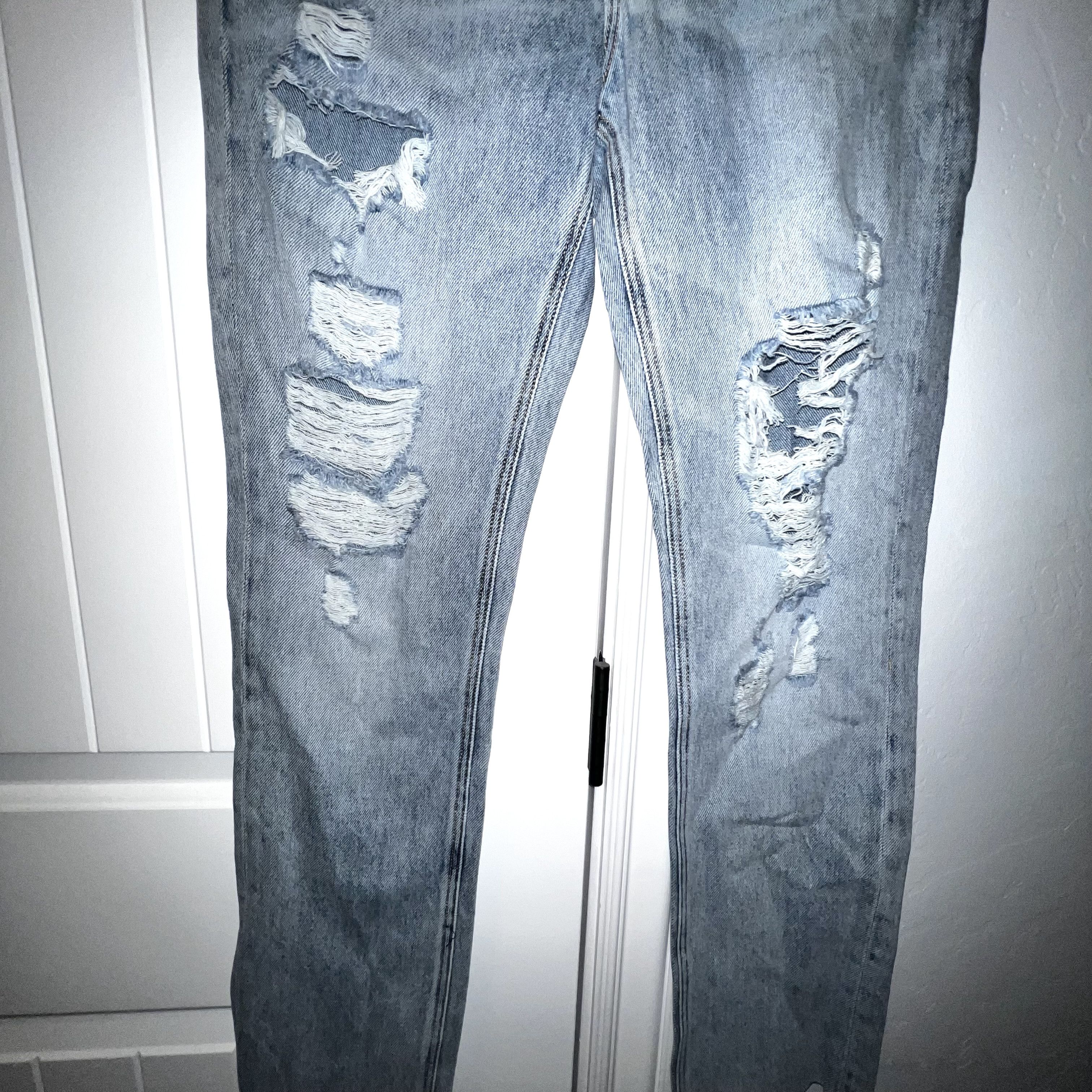 Guess NWT Guess High-Waist Distressed Jeans - 26 Size 26" / US 2 / IT 38 - 8 Thumbnail