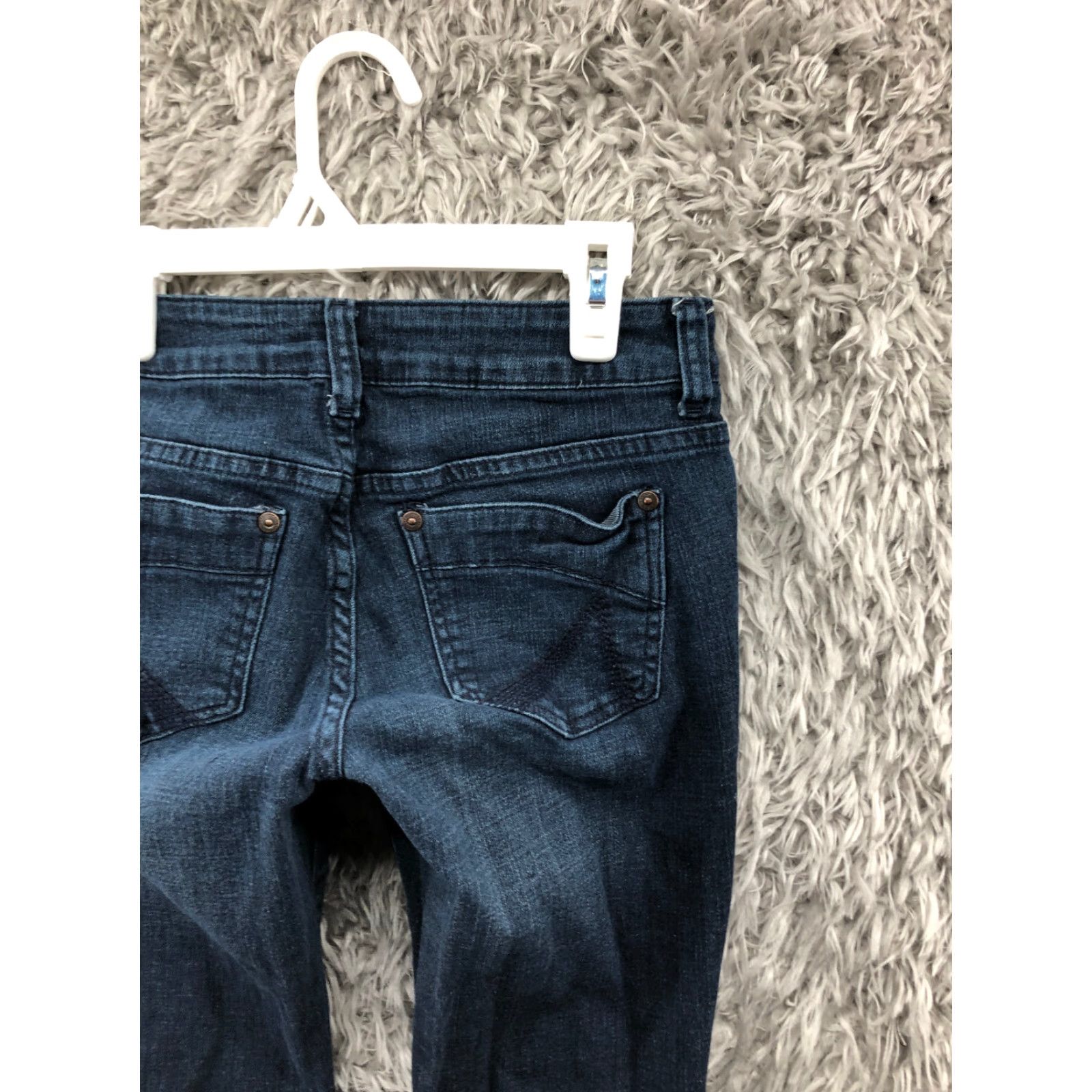 Denime dELiA*s Jeans 0 Juniors Mid Rise Dark Wash Blue Denim Skinny Size 25" / US 0 / IT 36 - 6 Thumbnail