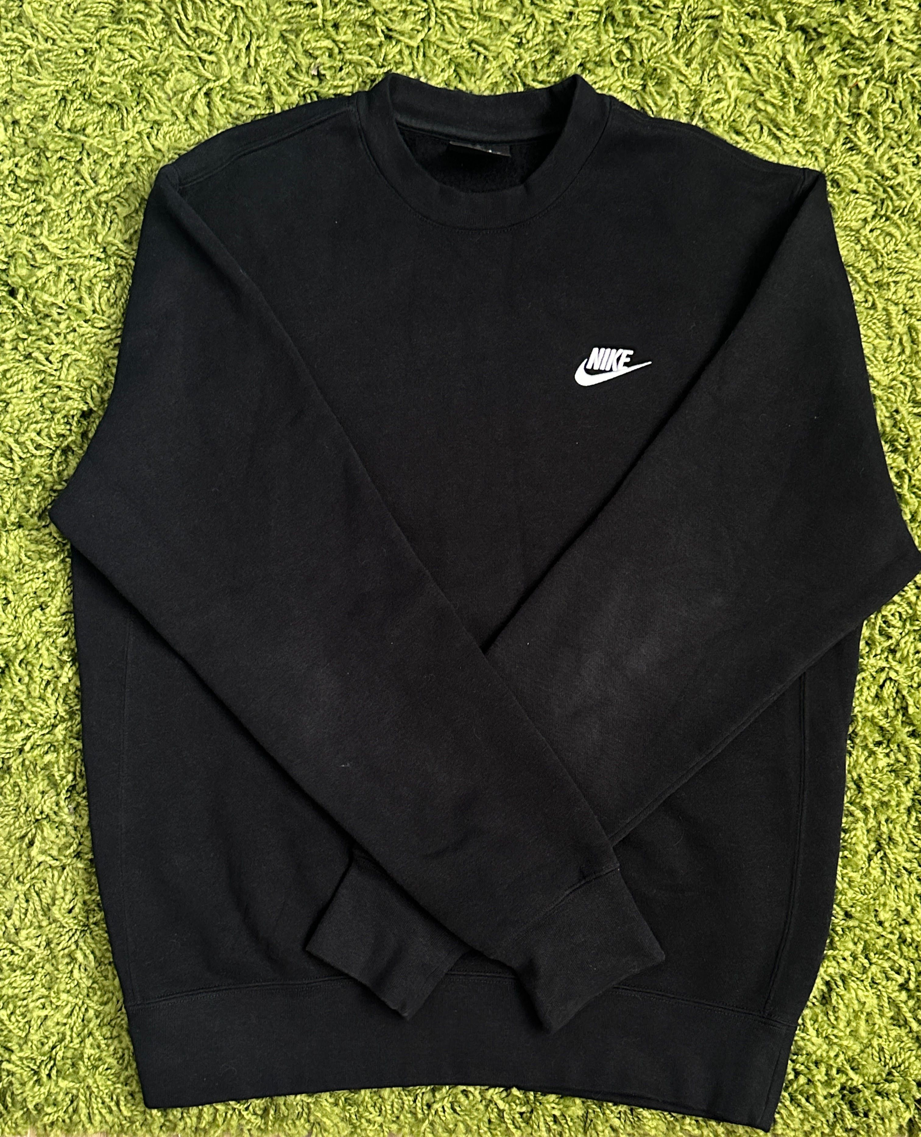 Nike Nike black sweatshirt small logo swoosh Size US S / EU 44-46 / 1 - 1 Thumbnail