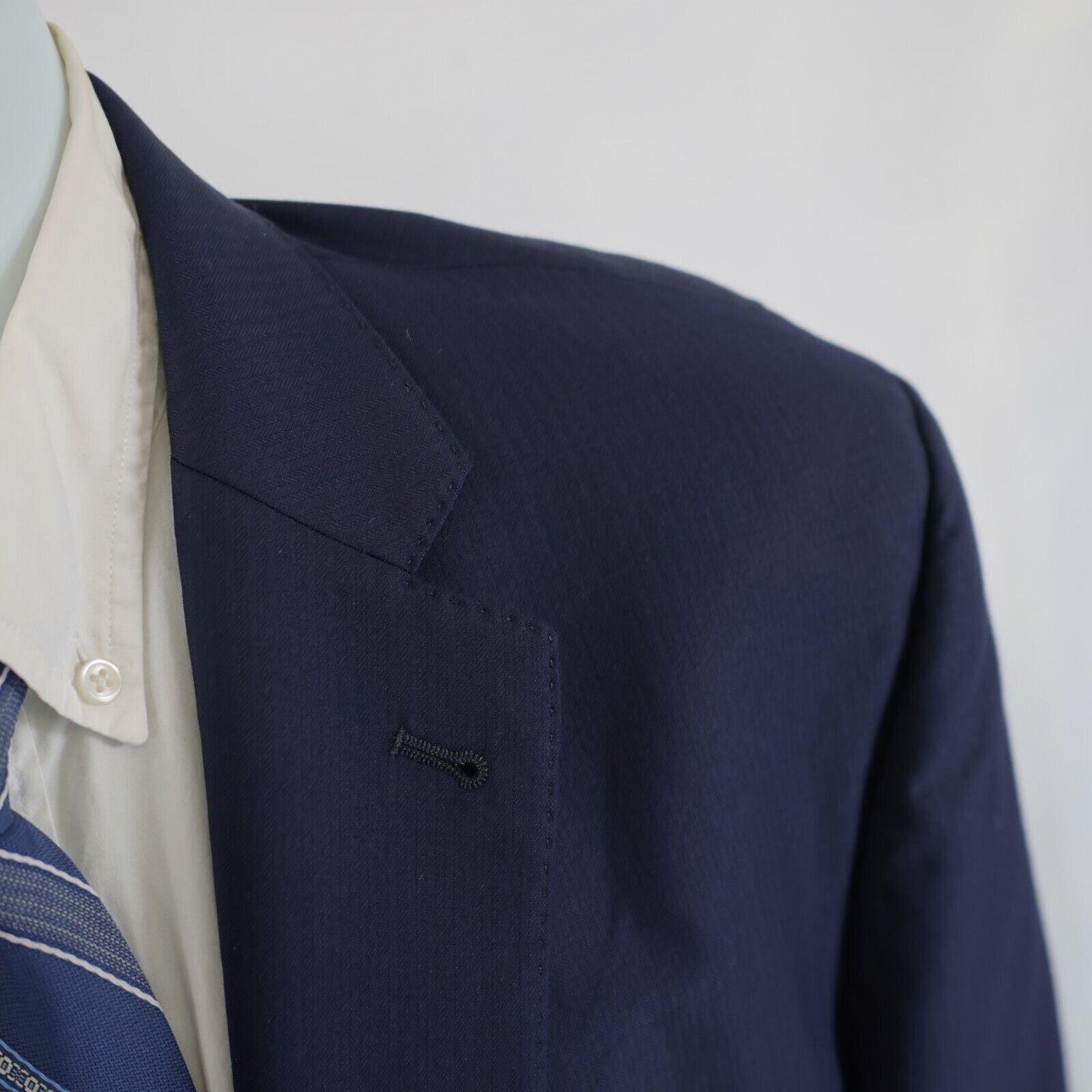 Jos. A. Bank Jos A Bank Signature Gold Wool Blue Herringbone 44L / Slim 4 Size 44L - 2 Thumbnail
