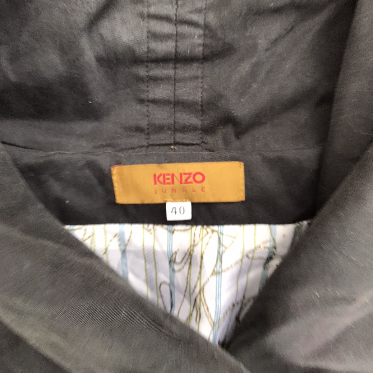 Kenzo VINTAGE 90s KENZO JUNGLE FLARED SLEEVE LONG JACKET SUN FADED Size M / US 6-8 / IT 42-44 - 15 Thumbnail