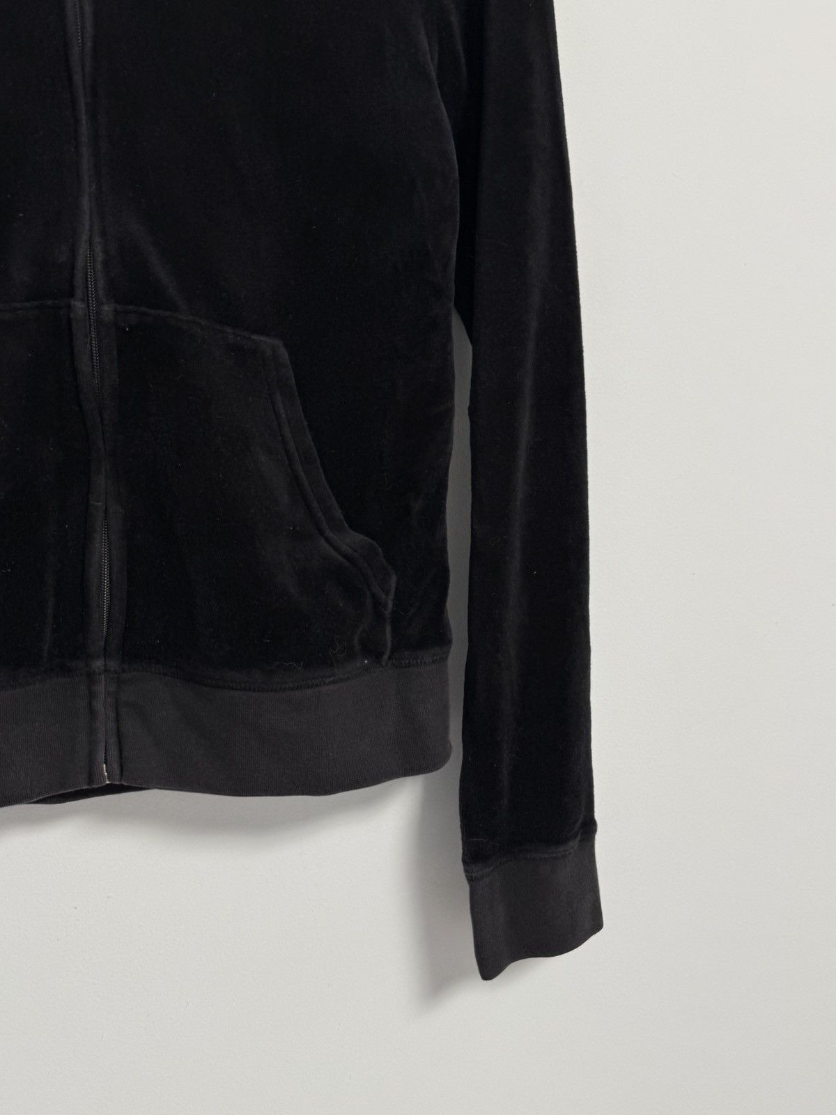 Juicy Couture Vintage Juicy Couture Y2K Glam Velour Black Zip Up Hoodie Size L / US 10 / IT 46 - 5 Thumbnail