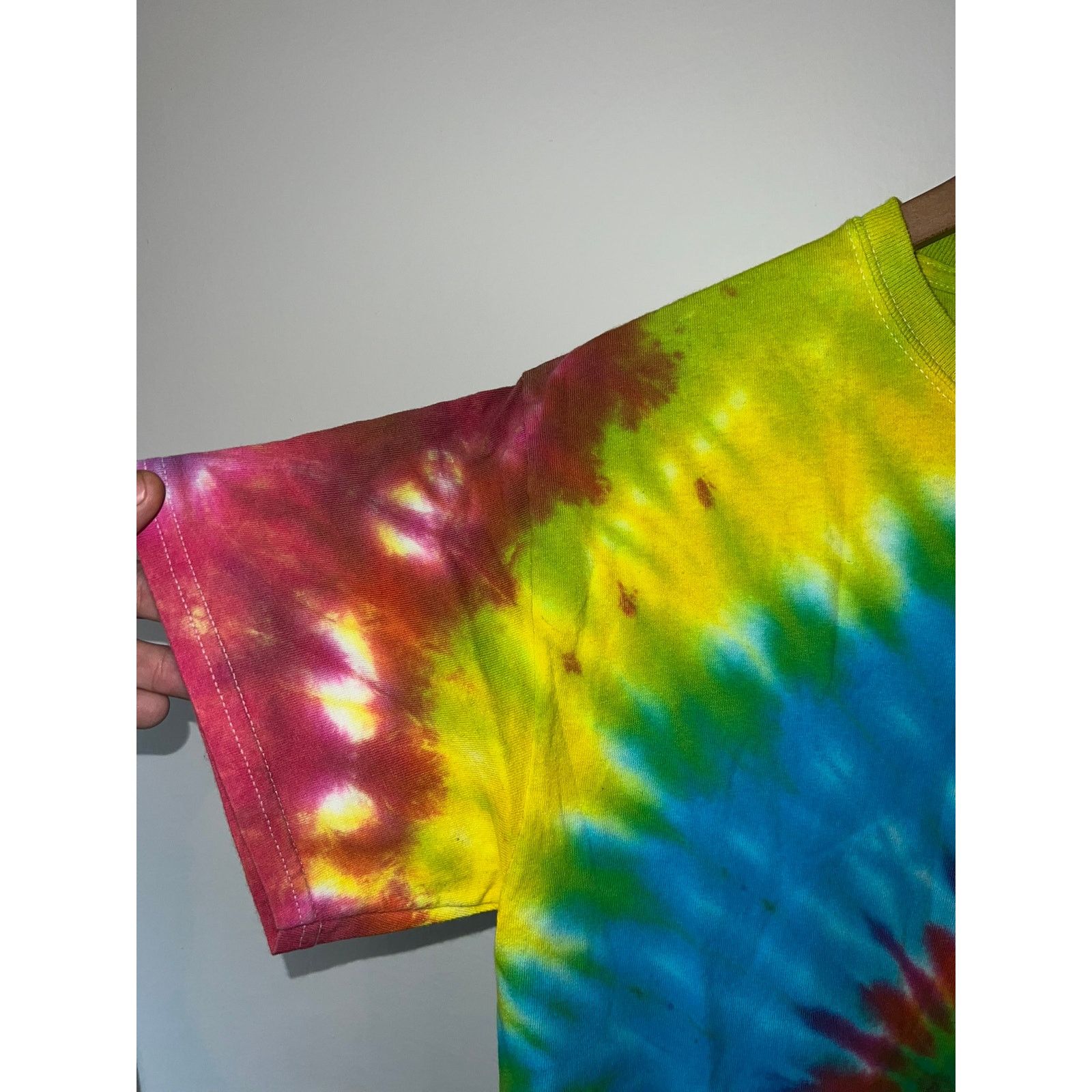 Gildan Vintage Gildan Rainbow Tie DYe Shirt Spiral Tee VTG M Medium Size US M / EU 48-50 / 2 - 4 Thumbnail