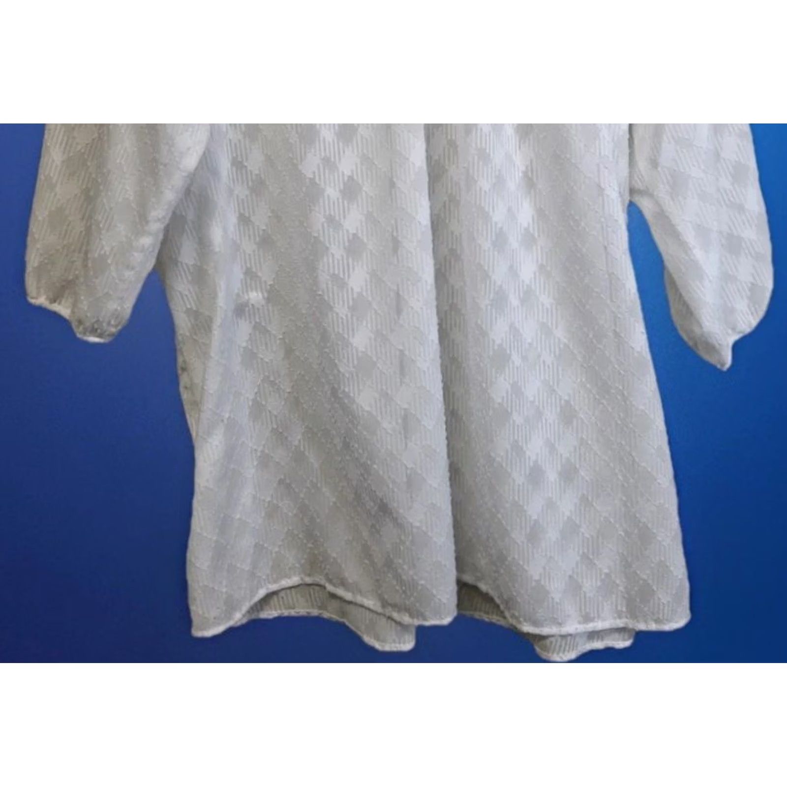 Vintage Allison Daley Blouse Peasant Tunic 3/4 Sleeve V-Neck Tie White 16W 18W Plus Women’s Bohemian Shirt Geometric Tassel Size XXL / US 16-18 / IT 52-54 - 6 Thumbnail