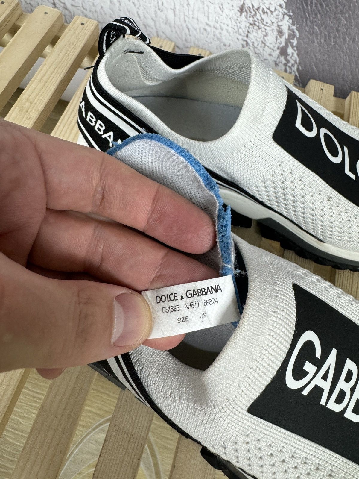 Dolce & Gabbana Dolce & Gabbana white/black big logo sneakers luxury Size US 9 / IT 39 - 13 Thumbnail