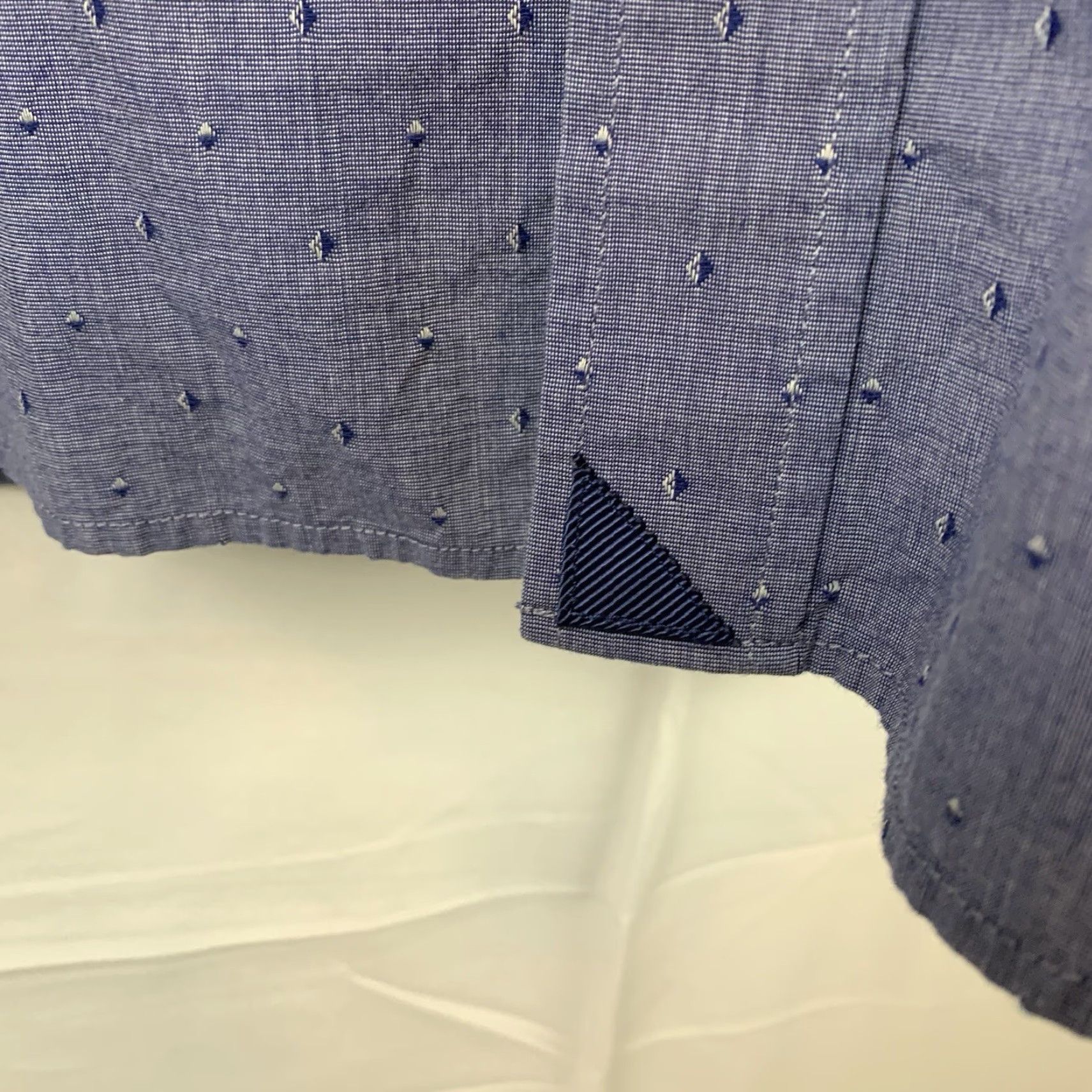 UNTUCKit UNTUCKit Shirt Mens 3XL Blue Geometric Long Sleeve Button-Up Casual Adult Regular Men Size US XXL / EU 58 / 5 - 5 Thumbnail